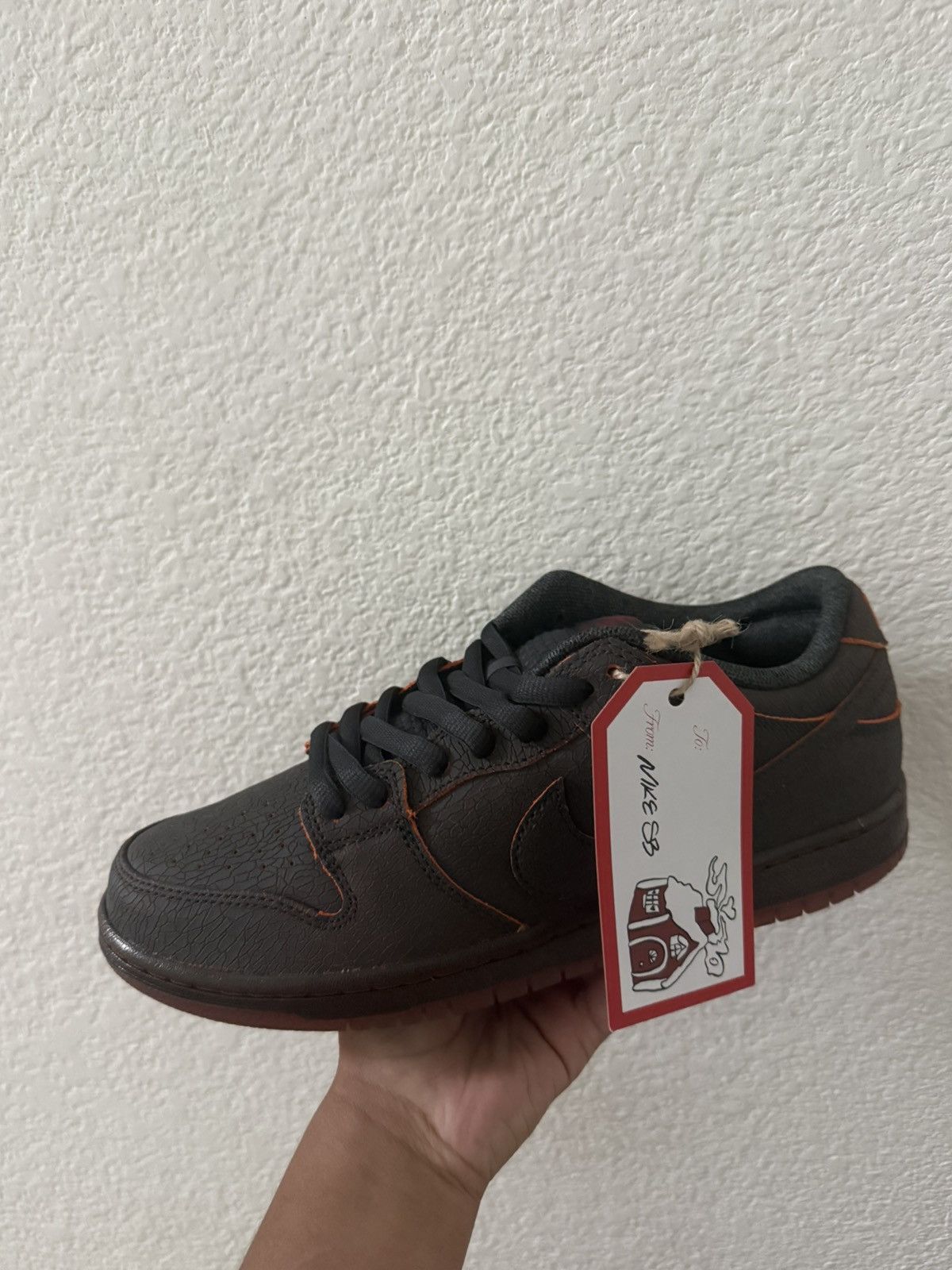 Nike SB Dunk low Krampus Size 8.5M /10W