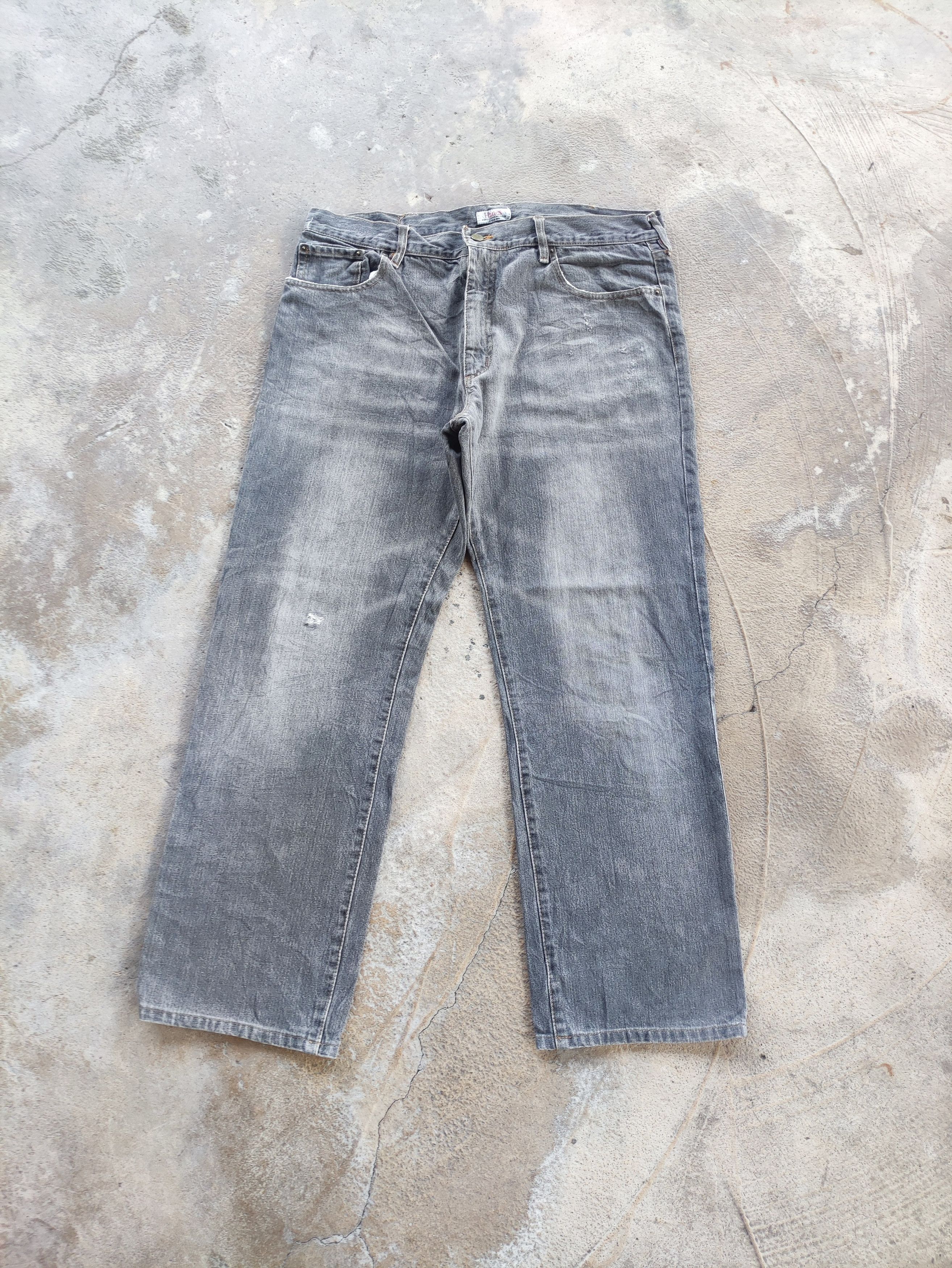 Vintage Vintage Hanes Black Baggy Denim Distressed Jeans Faded Pants Size US 36 / EU 52 - 2 Thumbnail