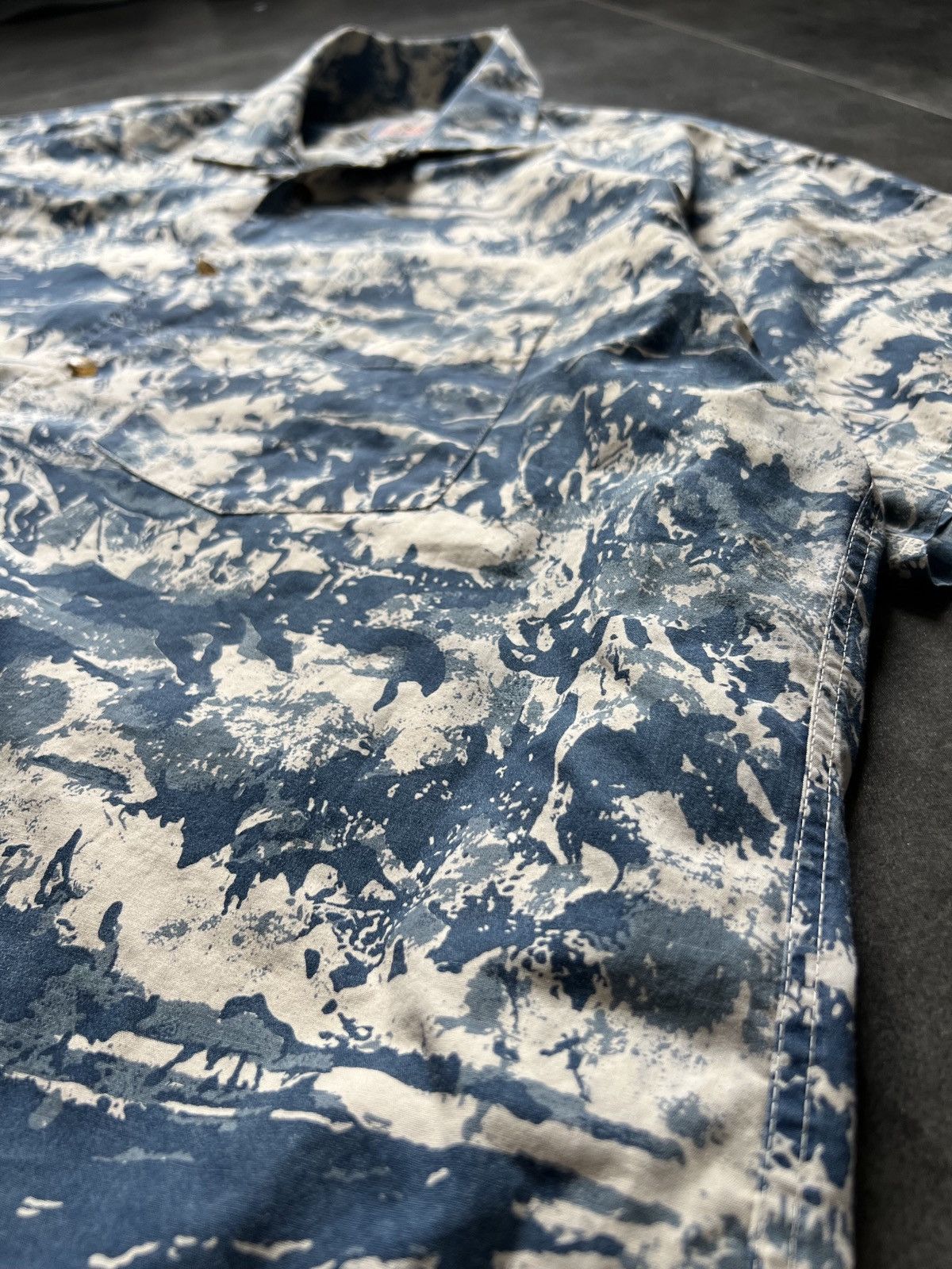 Valentino Crazy Rare Valentino Oliver short sleeve shirt Size US M / EU 48-50 / 2 - 3 Thumbnail