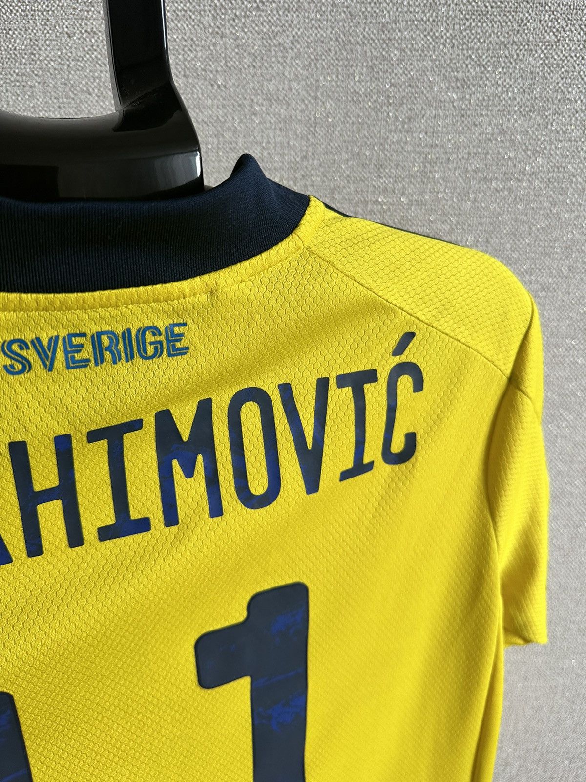 Adidas 🇸🇪 2020 Adidas Sweden Ibrahimovic Euro Soccer Jersey Size US S / EU 44-46 / 1 - 15 Thumbnail