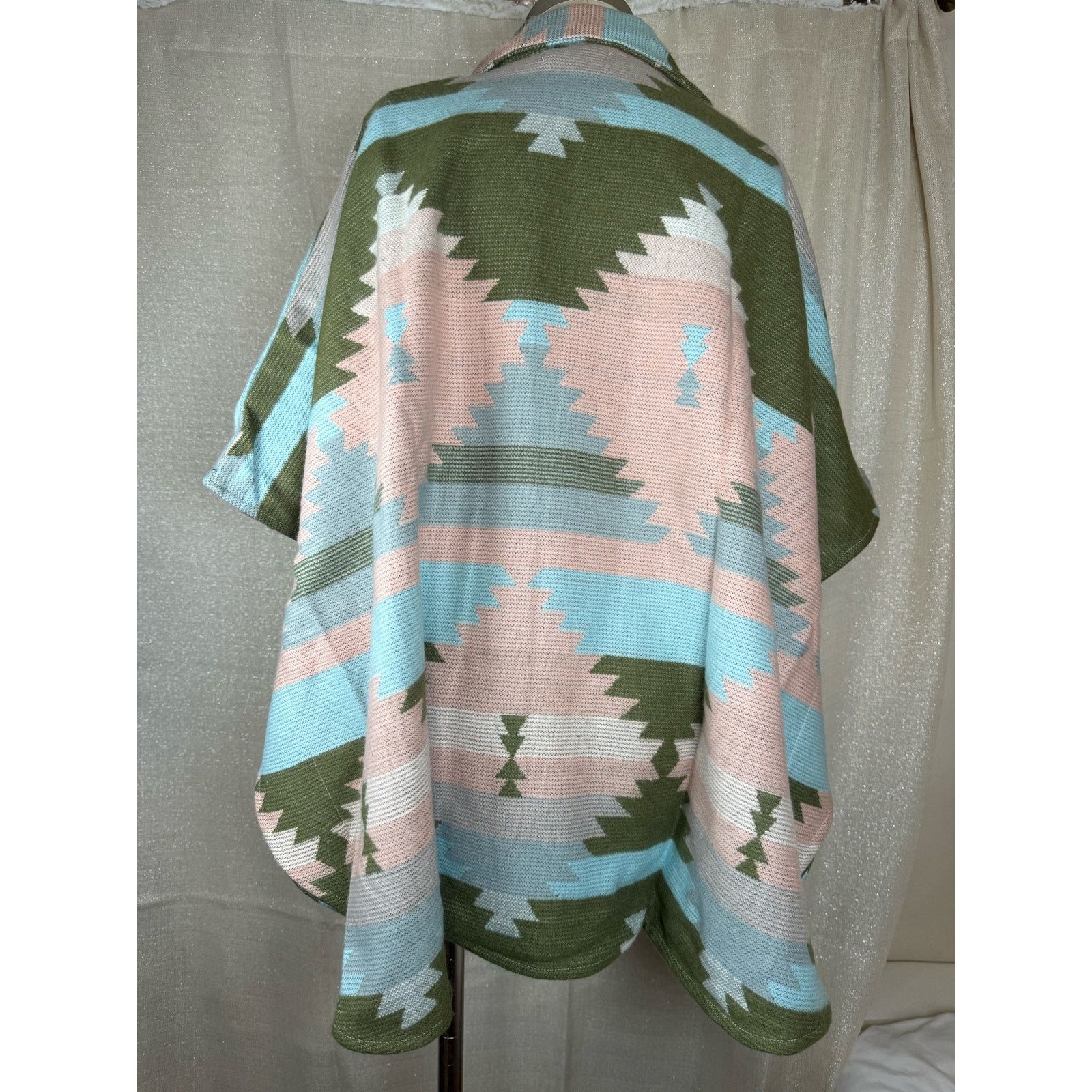 TAMSY Peach and Olive Color Open Front Jacquard One Size