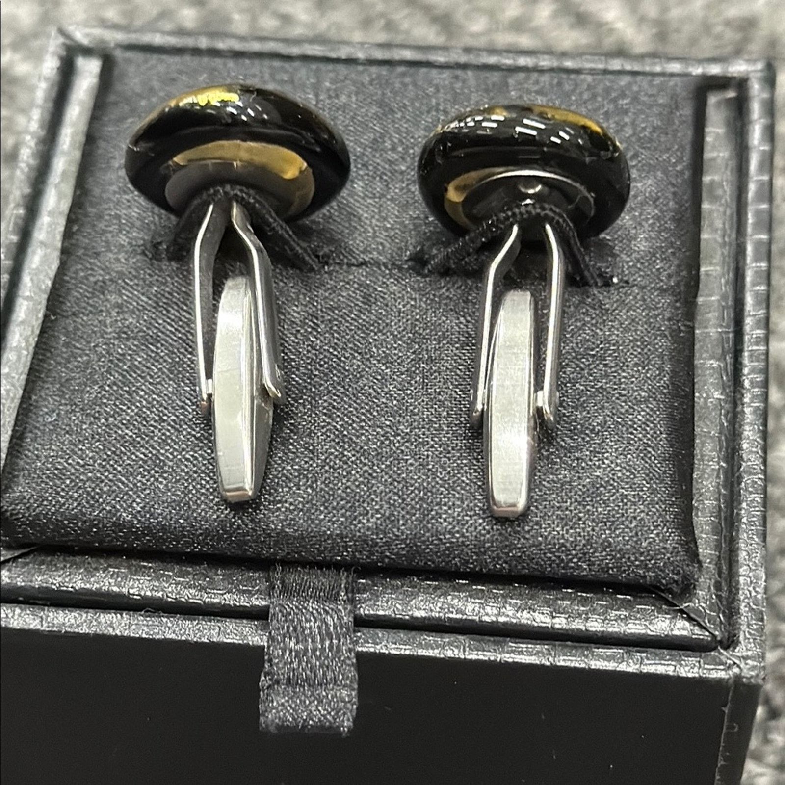 Other NWT Men’s beautiful black and gold spec cuff links Size ONE SIZE - 3 Thumbnail