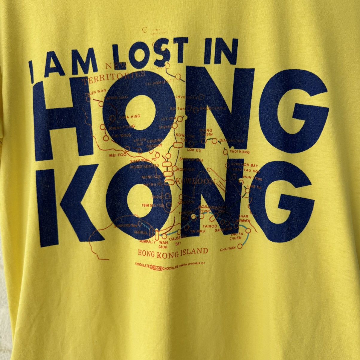 Vintage Hong Kong Souvenir Tee Size US S / EU 44-46 / 1 - 3 Thumbnail