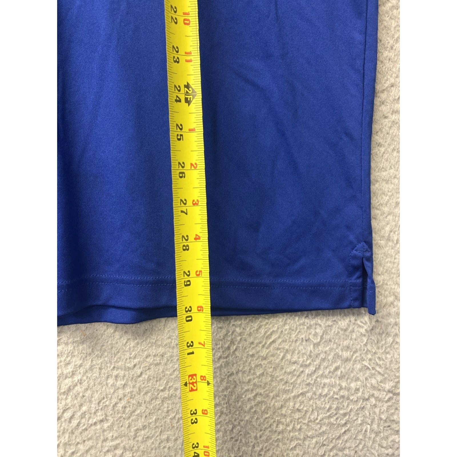 Izod IZOD Golf Polo Shirt XL Blue Collar 2-Button Patch Logo Short Sleeve Collared Regular Fit Men /124-40 Size US XL / EU 56 / 4 - 6 Thumbnail