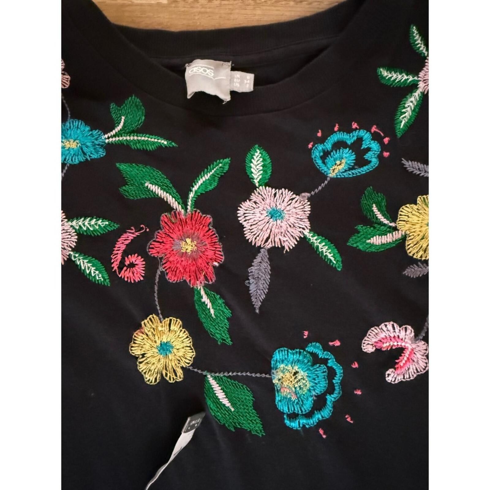Asos ASOS Black Floral Embroidered T-Shirt Mini Dress 2 Size XS / US 0-2 / IT 36-38 - 7 Thumbnail