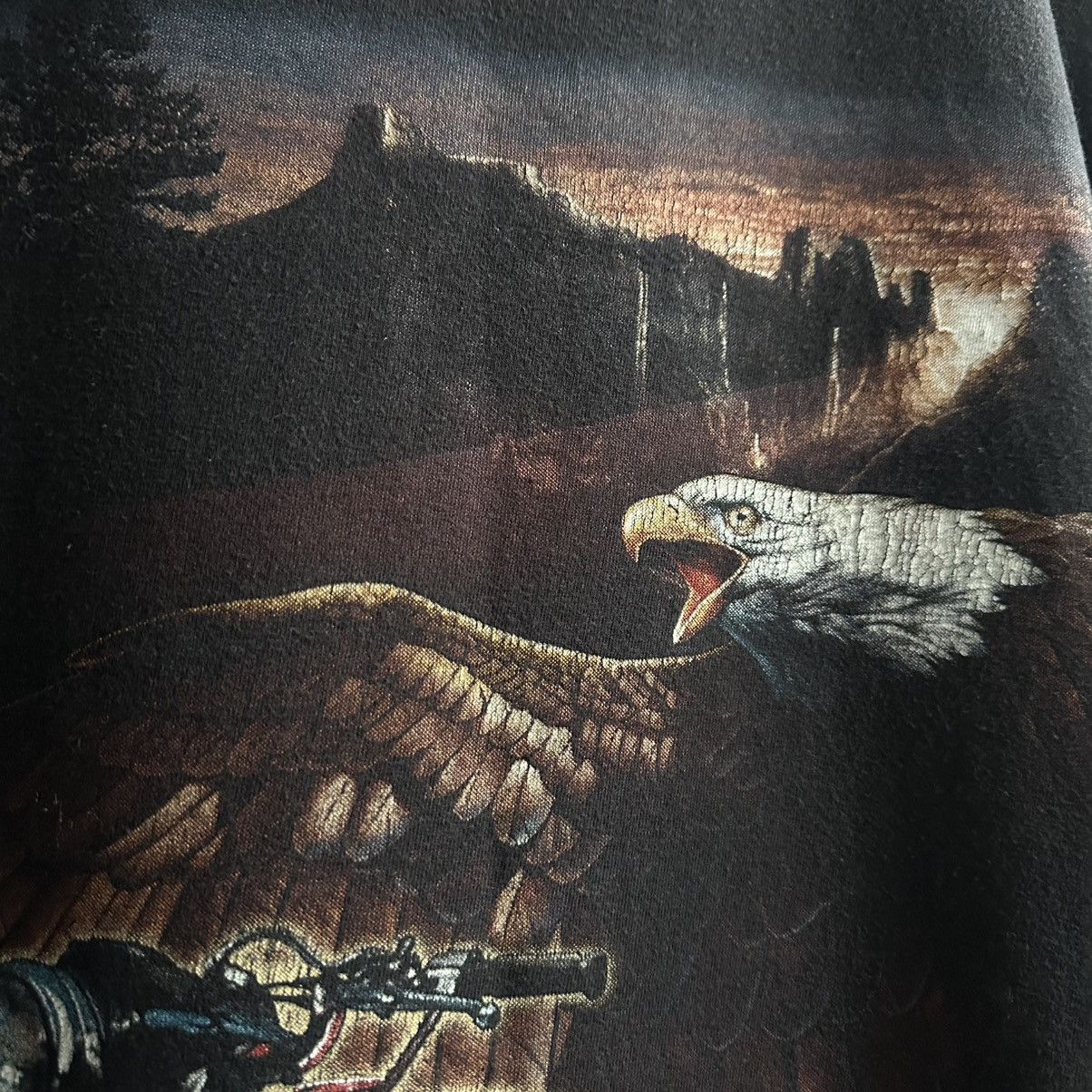 Vintage VINTAGE Y2K HOT ROCK EAGLE MOTORCYCLE GRAPHIC TEE Size US XL / EU 56 / 4 - 6 Thumbnail