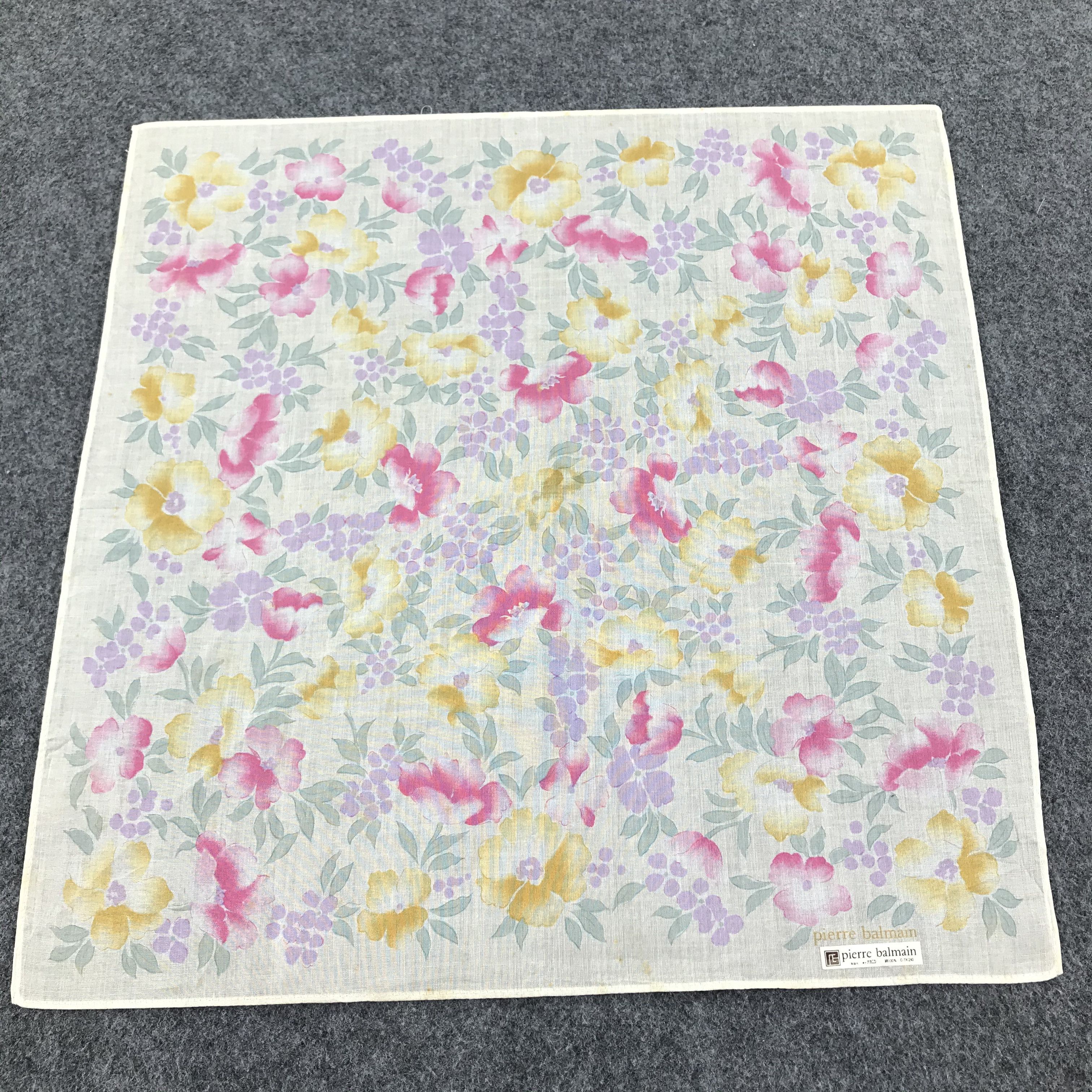 Pierre Balmain Pierre Balmain Handkerchief Neckerchief Bandana H496 Size ONE SIZE - 3 Thumbnail