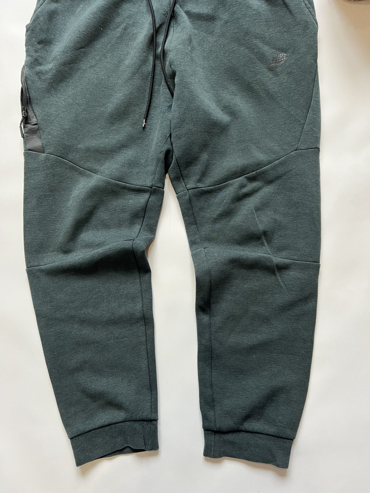 Nike Nike Tech Fleece Green Joggers Mens Pants Size US 36 / EU 52 - 2 Thumbnail