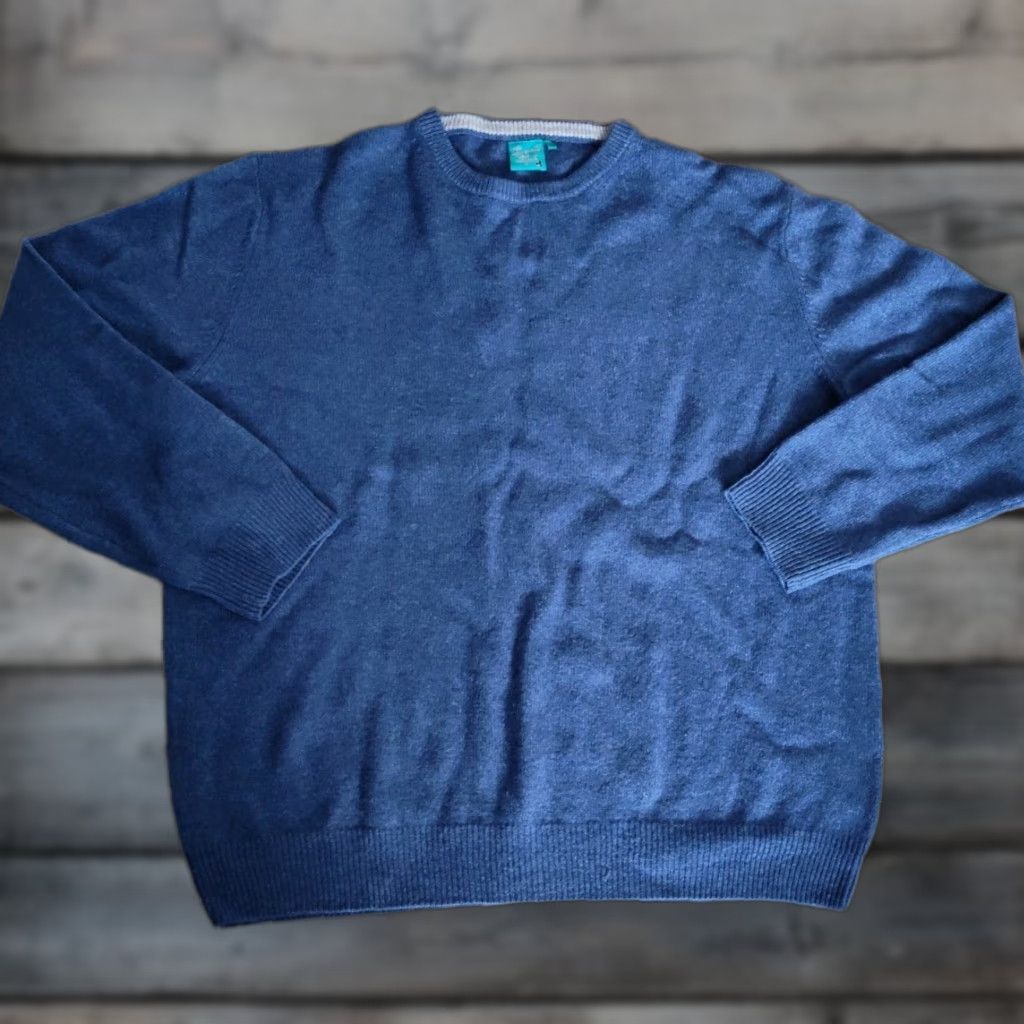 Vintage Emerald Style Sweater Men Size XXL Wool Blend V-Neck Long Sleeve Blue Pullover Knit Casual Travel Golf Mens Size US XXL / EU 58 / 5 - 1 Thumbnail