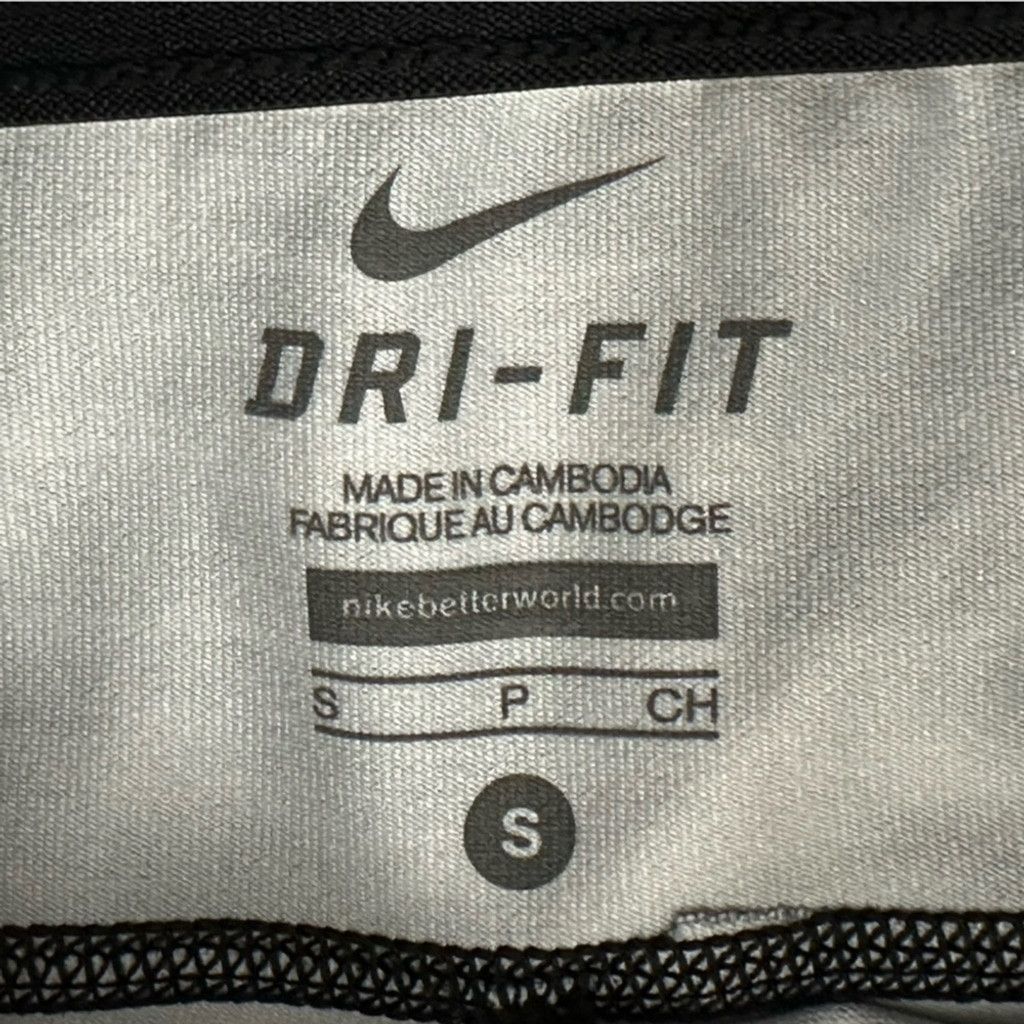 Nike NIKE Dri-Fit Relay Reflective Crop Legging Womens Size S. Size 24" / US 00 / IT 34 - 10 Thumbnail