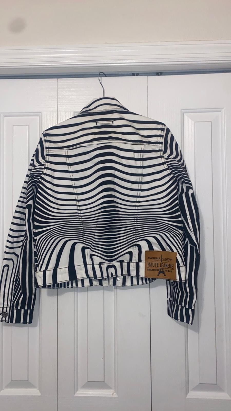 Jean Paul Gaultier BODY MORPHING PRINTED DENIM JACKET BLACK AND WHITE Size S / US 4 / IT 40 - 4 Thumbnail