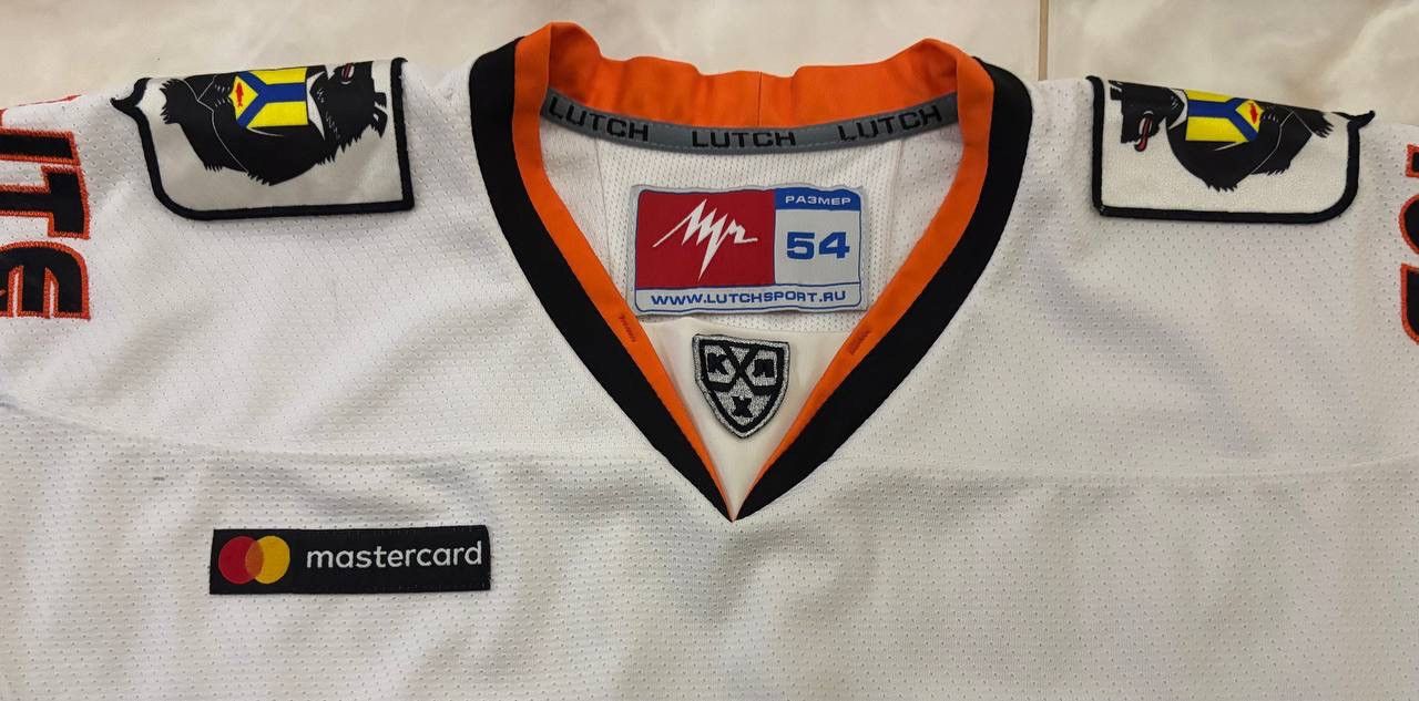 Other "Amur" is a Russian ice hockey club from Khabarovsk Size US L / EU 52-54 / 3 - 5 Thumbnail
