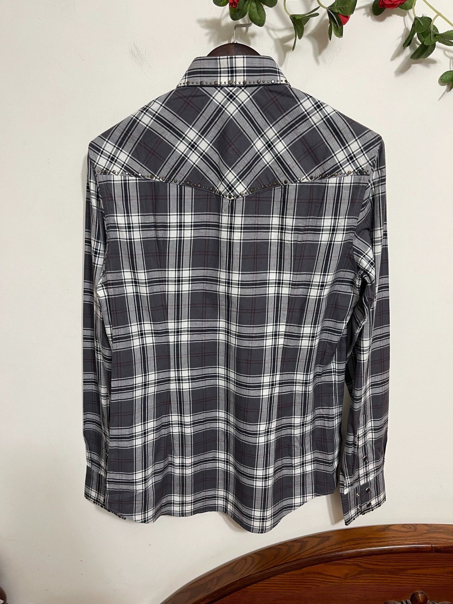 Dolce & Gabbana DG Slim Fit Check Herringbone Brushed Beaded Shirt Size US M / EU 48-50 / 2 - 2 Thumbnail
