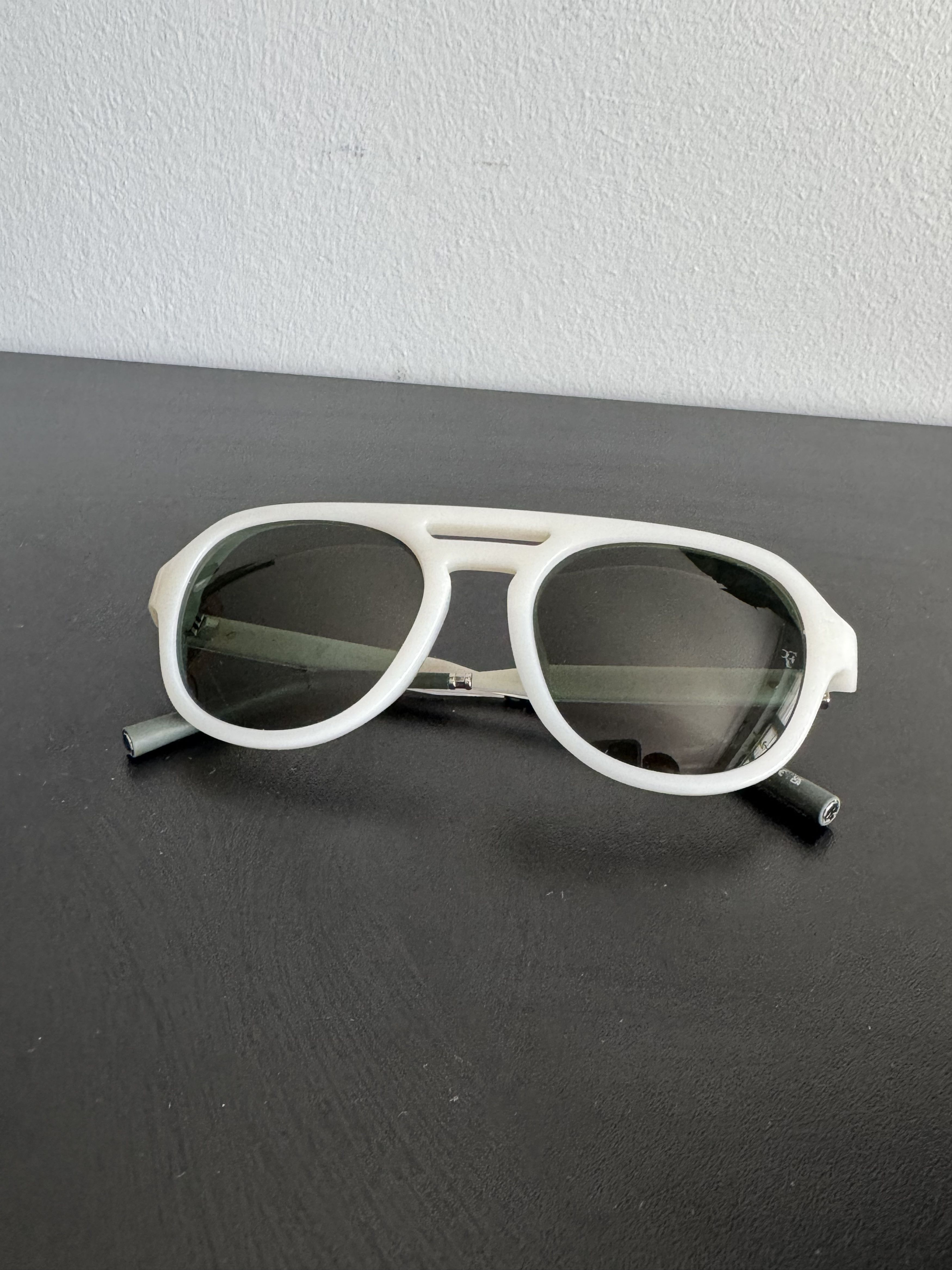 Oliver Peoples Oliver Peoples OV5589SU R-13 70077I 52 White Green Size ONE SIZE - 13 Thumbnail