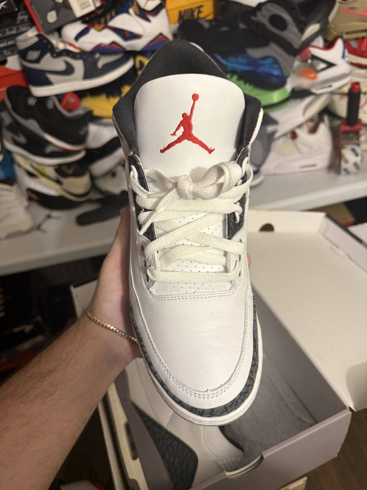 Jordan Brand Jordan retro 3 cement grey sz 11.5 Size US 11.5 / EU 44-45 - 2 Thumbnail