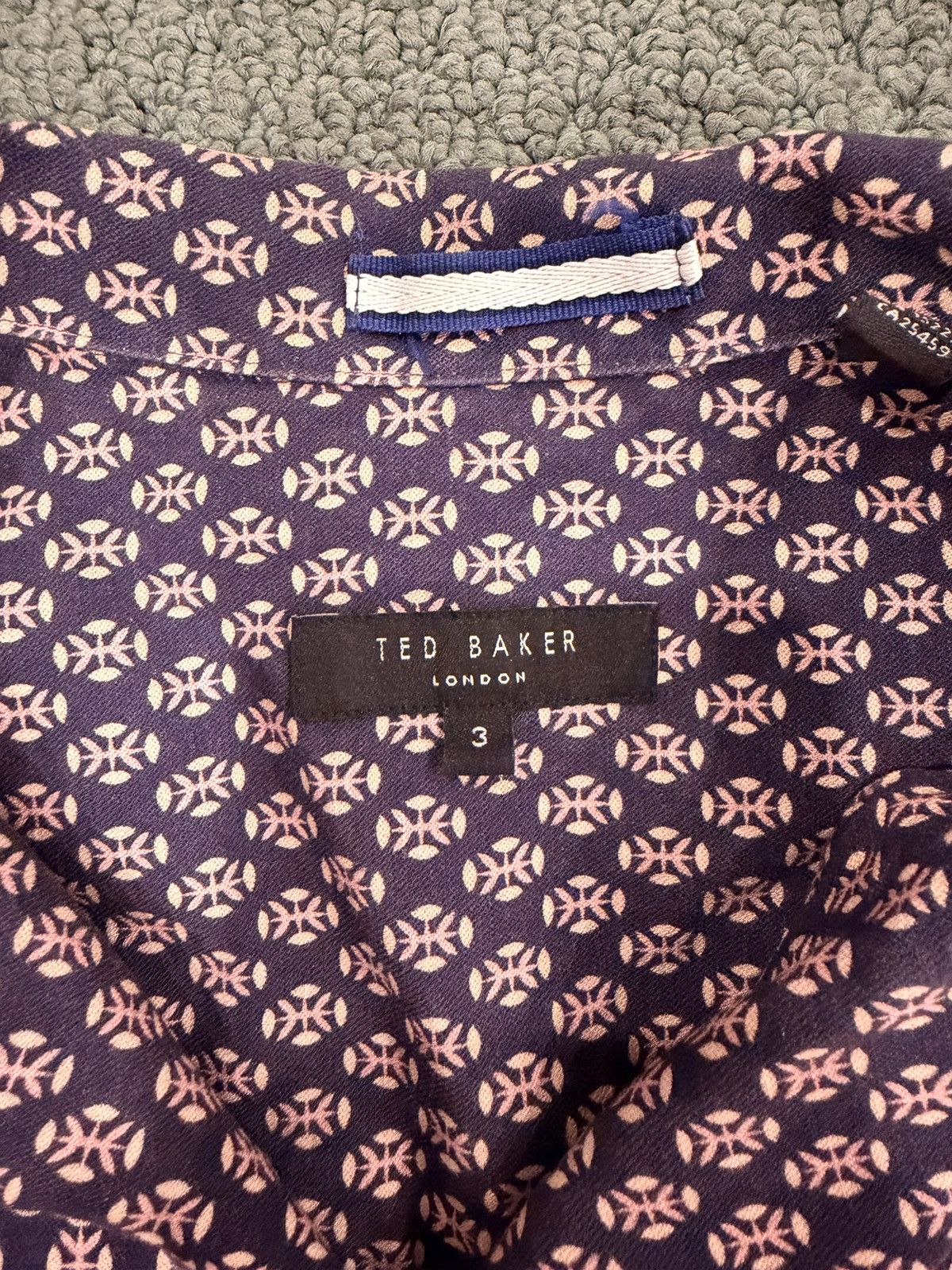 Ted Baker Ted Baker London Button Up Shirt Size US L / EU 52-54 / 3 - 2 Thumbnail