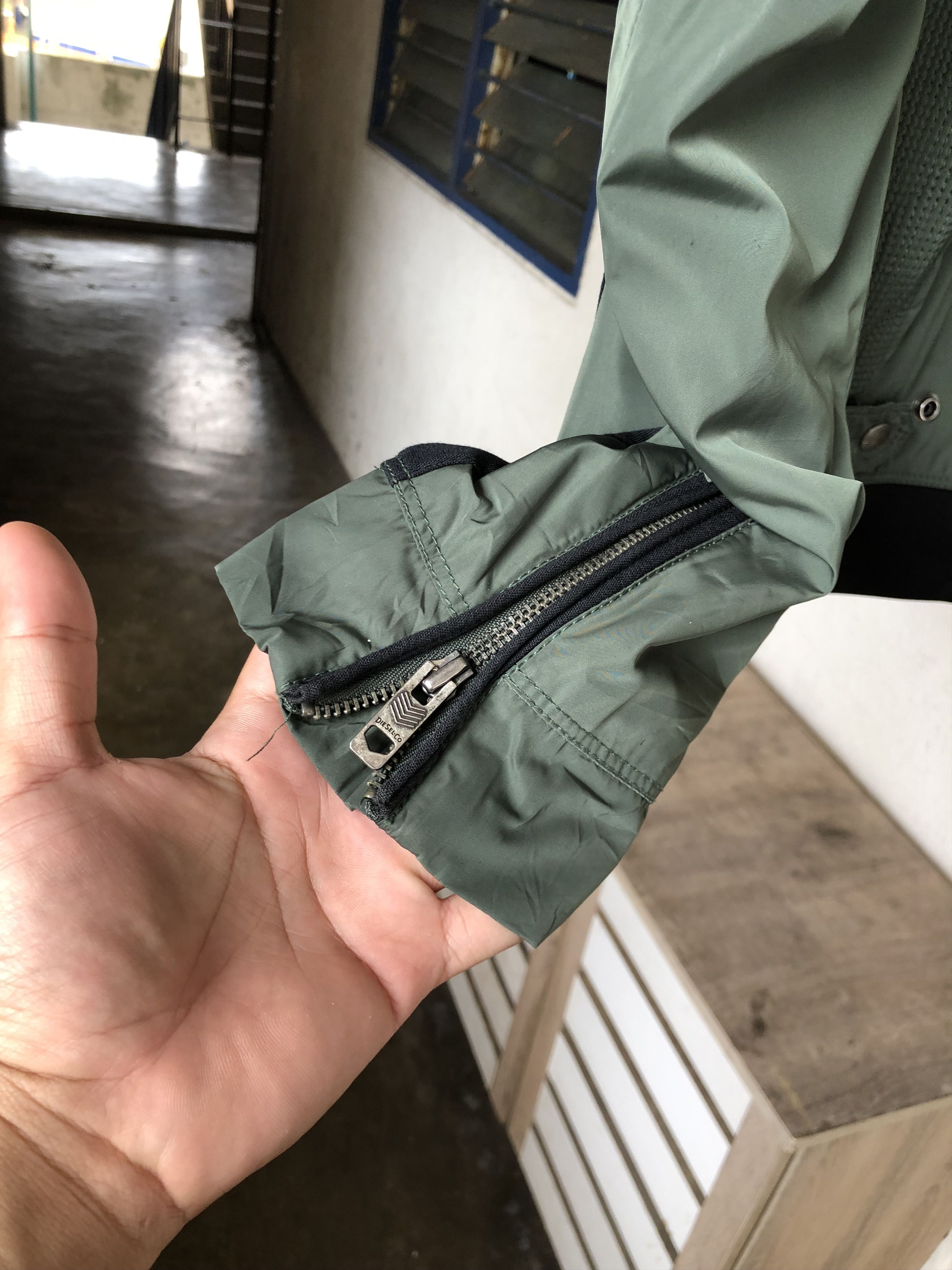 Diesel Nice❗️Diesel light Riding Jacket in Green Nylon Size US XL / EU 56 / 4 - 14 Thumbnail