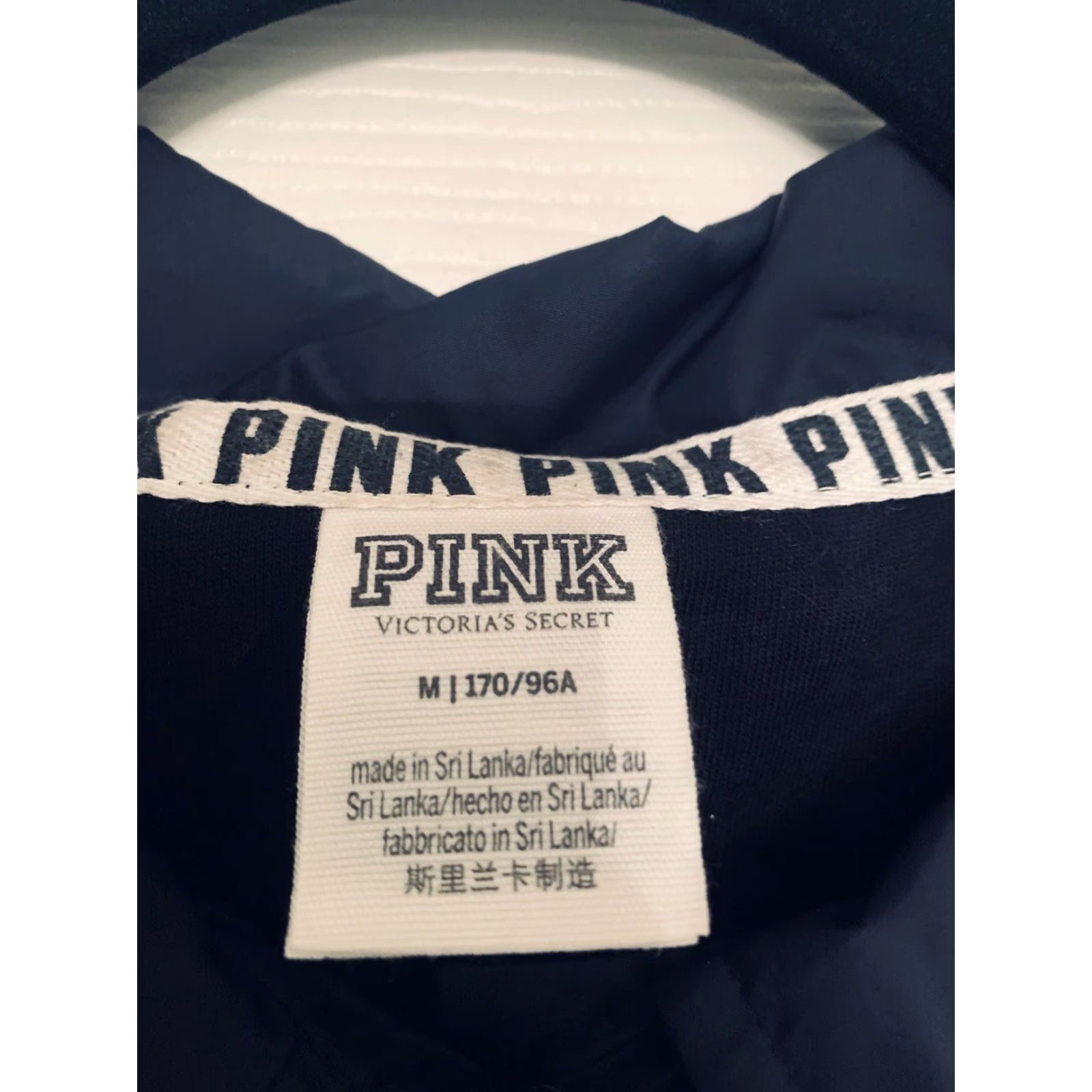 Victoria's Secret Victoria's Secret Jacket Women M Black Logo Lined Coaches Windbreaker Snap Size M / US 6-8 / IT 42-44 - 3 Thumbnail