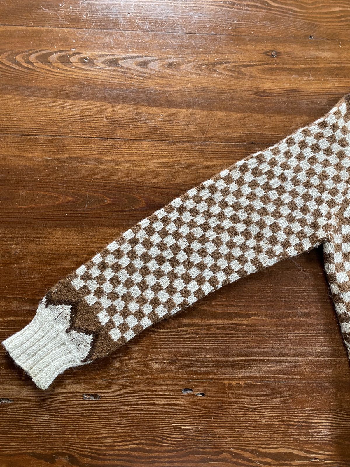 Vintage Vintage 60’s Fotrama Alpaca Wool Checkered Raglan Sweater Size US S / EU 44-46 / 1 - 7 Thumbnail