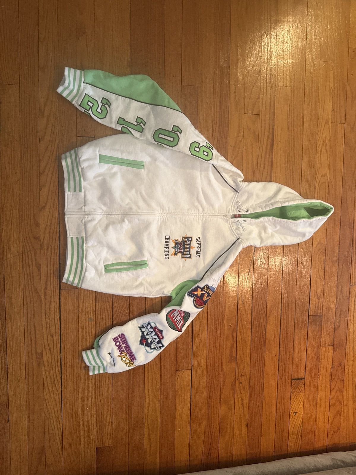 Supreme Supreme champions hoodie Size US S / EU 44-46 / 1 - 1 Thumbnail