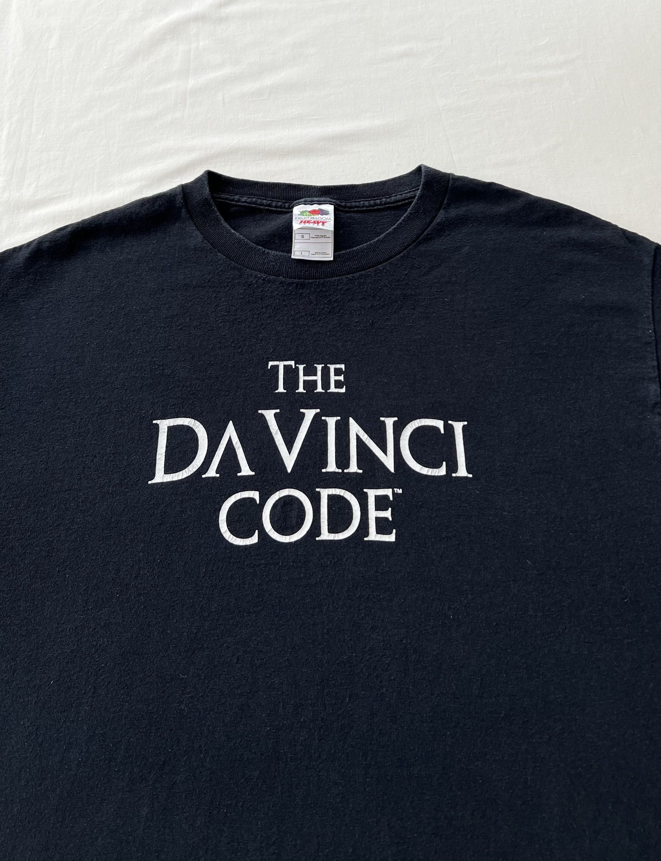 Vintage Vintage 2000s The Da Vinci Code Tom Hanks Movie Black Tshirt Size US L / EU 52-54 / 3 - 3 Thumbnail