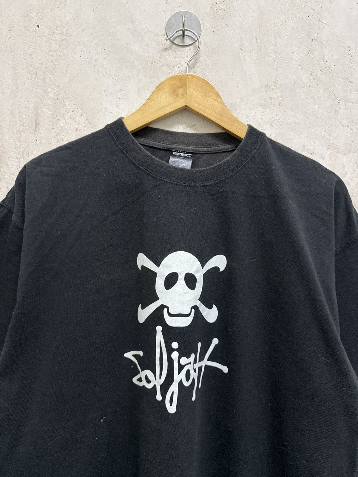 Japanese Brand 2000s Soljah Skateboarding Skull Graphic Tee Size US XL / EU 56 / 4 - 2 Thumbnail