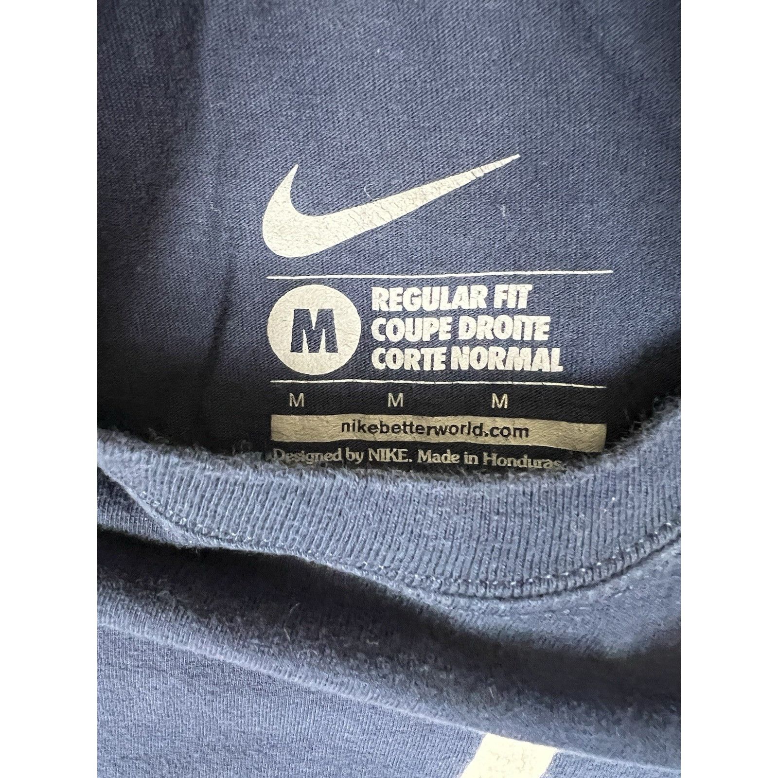 Nike Nike New York Yankees T-Shirt Size Medium Script Spell Out Size US M / EU 48-50 / 2 - 6 Thumbnail
