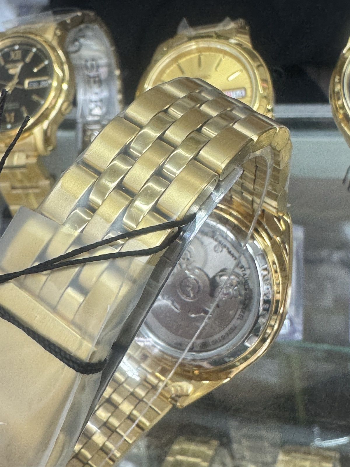 Seiko Seiko Men's Seiko 5 Automatic Gold Dial Size 40 - 7 Thumbnail