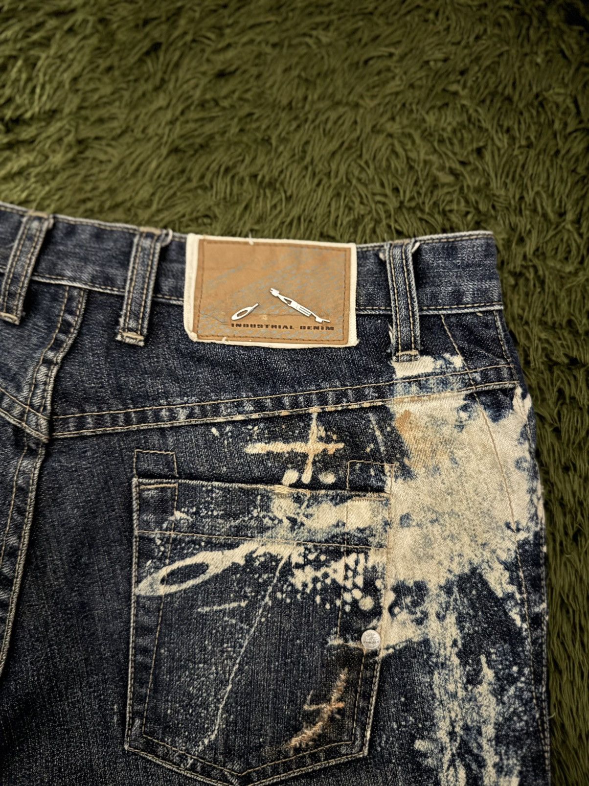 Oakley [W30/L32] Oakley Japan Splatter Pattern Washed Denim Pants Size US 30 / EU 46 - 3 Thumbnail