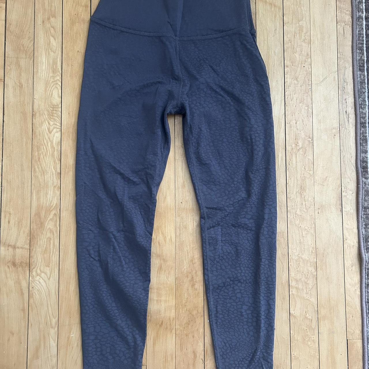 Beyond Yoga Beyond Yoga Leggings Gray M Size 28" / US 6 / IT 42 - 1 Thumbnail