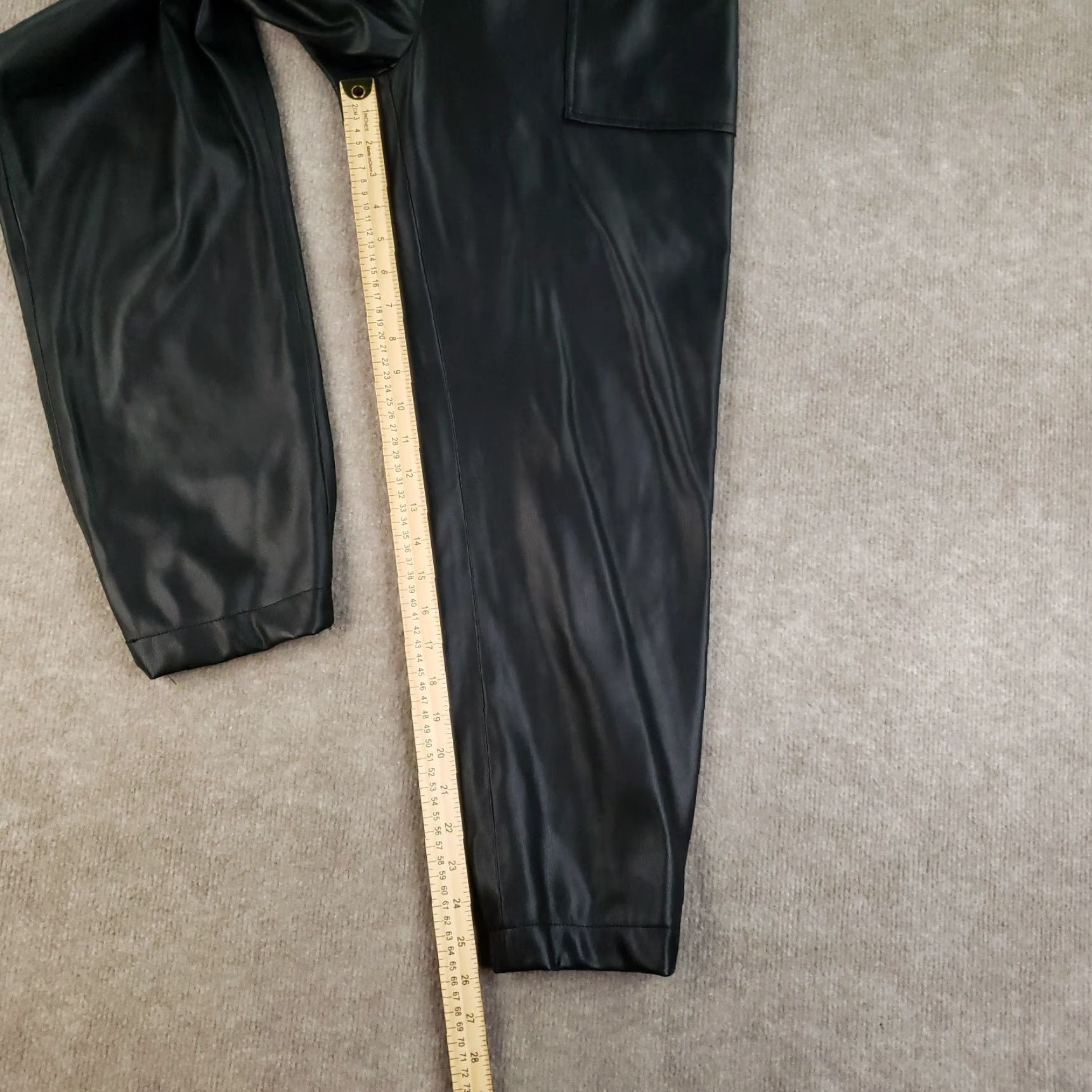 Brochu Walker Brochu Walker Pants Womens Large Black Tapered Crop Ankle Faux Leather Size 32" / US 10 / IT 46 - 2 Thumbnail