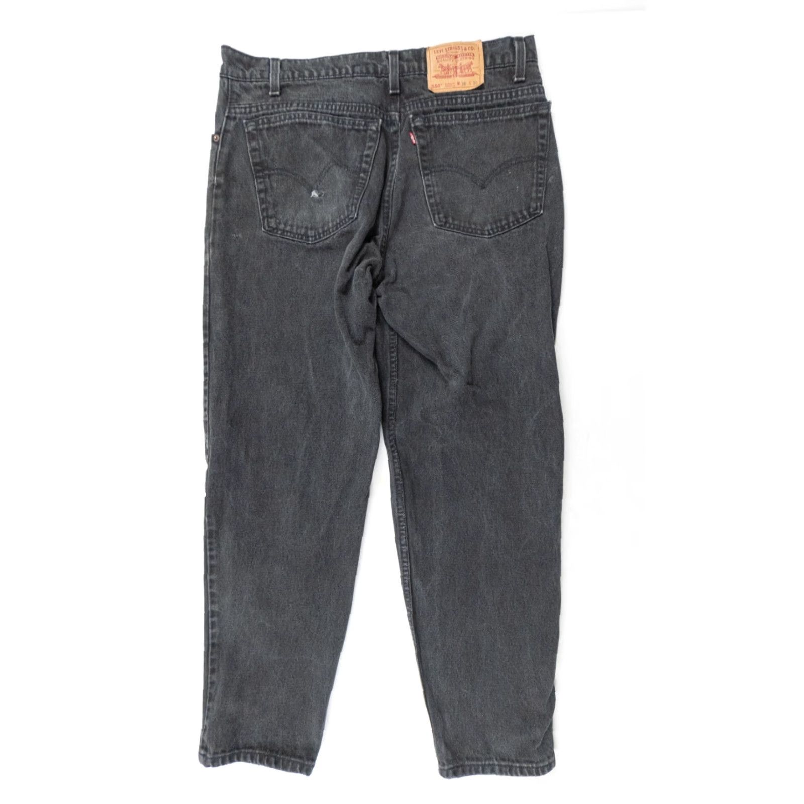 Levi's VINTAGE Levi's 550 Jeans Mens 38x30 Black Denim Tapered Relaxed Fit 90s Size US 38 / EU 54 - 6 Thumbnail