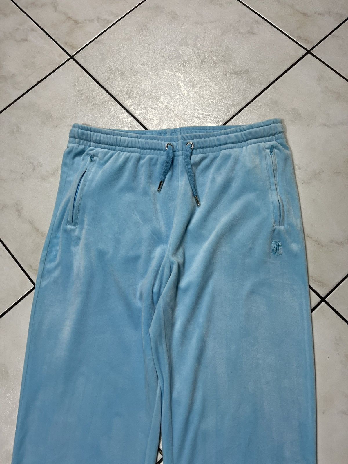 Ed Hardy × Juicy Couture Juicy Couture velvet sweatpants rhinestones crystal ass logo Size 28" / US 6 / IT 42 - 3 Thumbnail