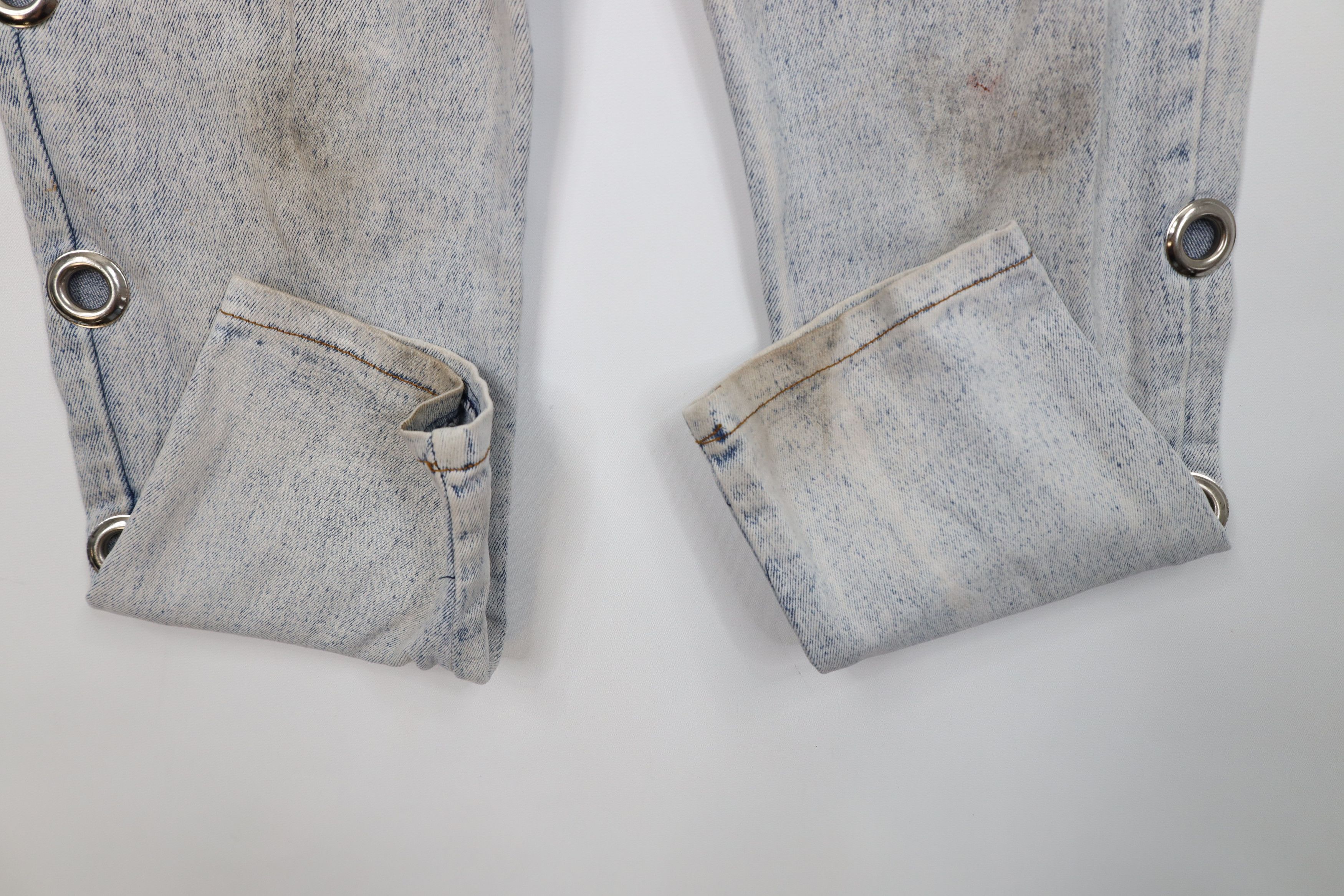 Vintage Vintage 90s Streetwear Acid Wash Rivet Tapered Leg Jeans Size 32" / US 10 / IT 46 - 7 Thumbnail