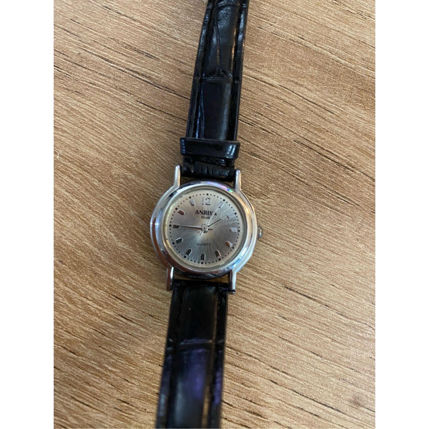 Anime Anriya Milan Quartz Watch Silver Tone Case with Black Leathe Size ONE SIZE - 1 Thumbnail