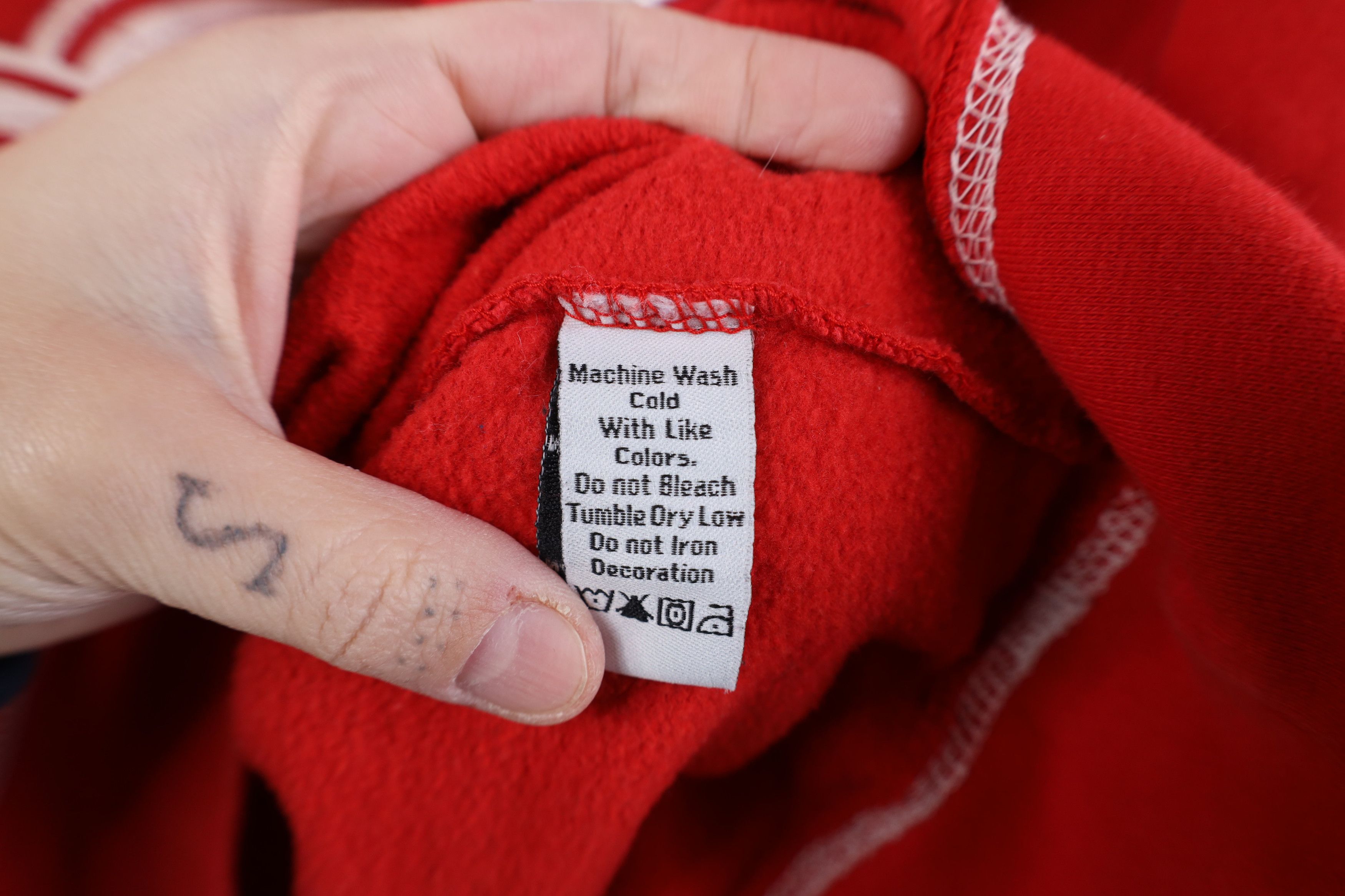 Vintage Vintage Y2K Detroit Red Wings Hockey Crewneck Sweatshirt Size US XL / EU 56 / 4 - 8 Thumbnail