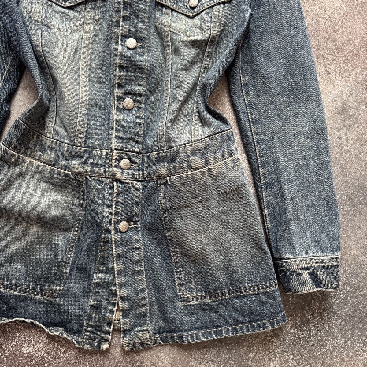 Diesel DIESEL Vintage Y2K Washed Long Denim Jacket / Dress Coat Size S / US 4 / IT 40 - 5 Thumbnail