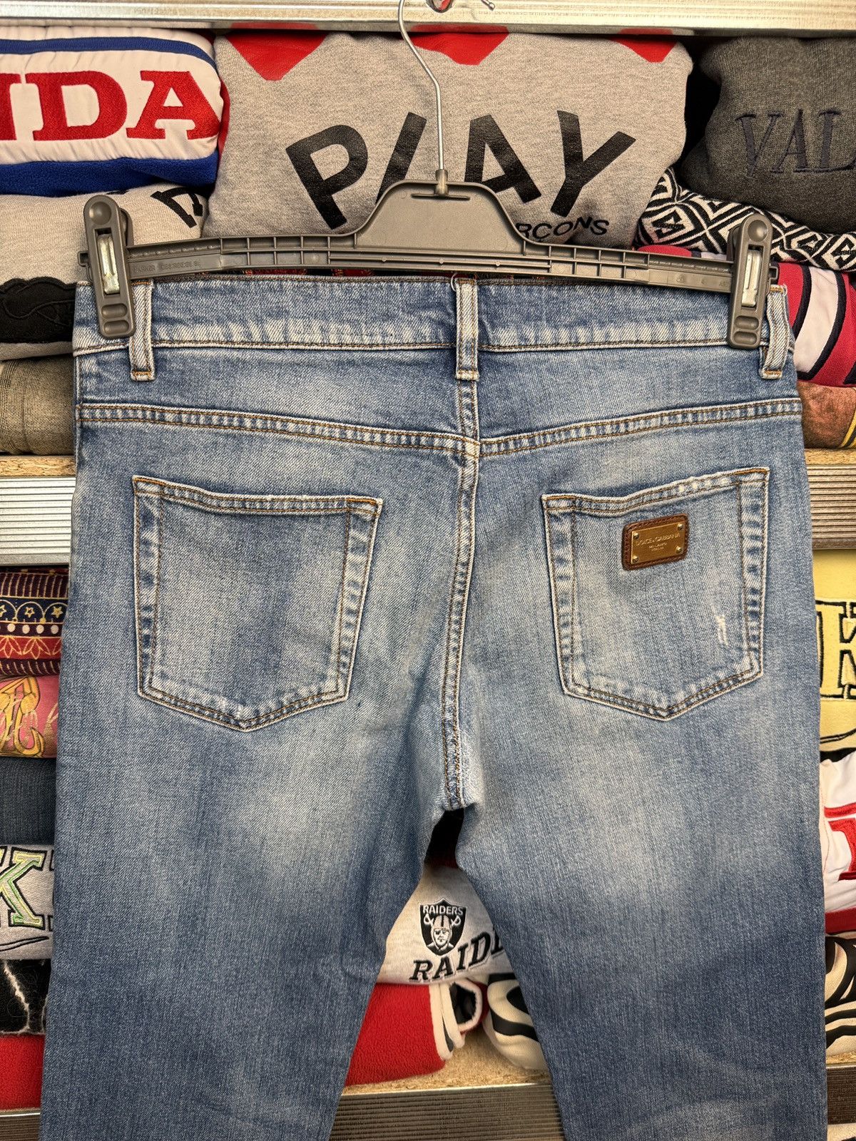 Dolce & Gabbana Vintage Dolce Gabbana Metal Logo Denim Jeans Luxury Y2K Size 34" / US 12 / IT 48 - 9 Thumbnail