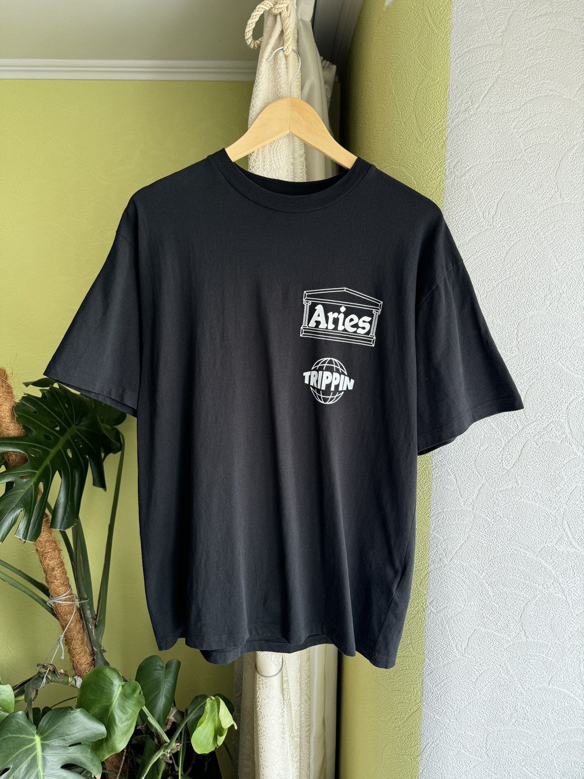 Aries Aries Trippin Guerrilla Bar T-Shirt Black Oversized Size M Size US M / EU 48-50 / 2 - 2 Thumbnail