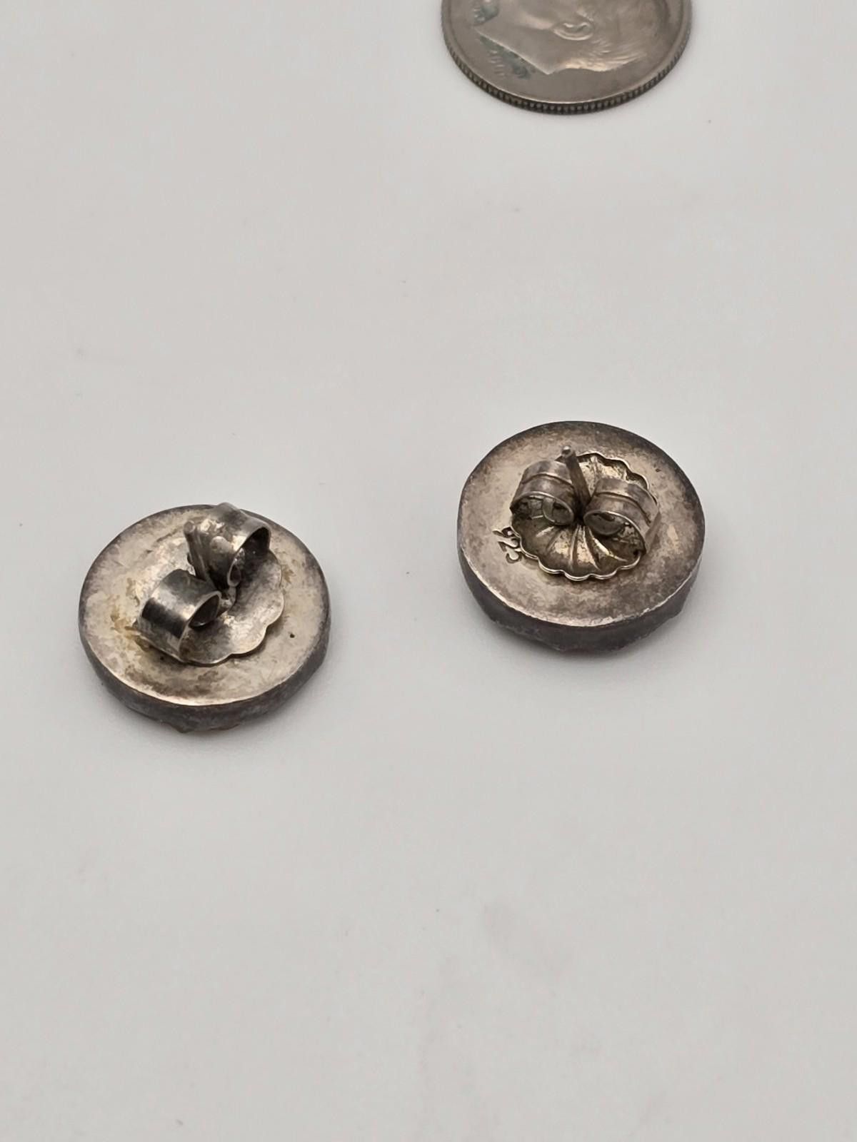 The Unbranded Brand Vintage Sterling Silver Hand-Carved Mother of Pearl Earrings Size ONE SIZE - 7 Thumbnail