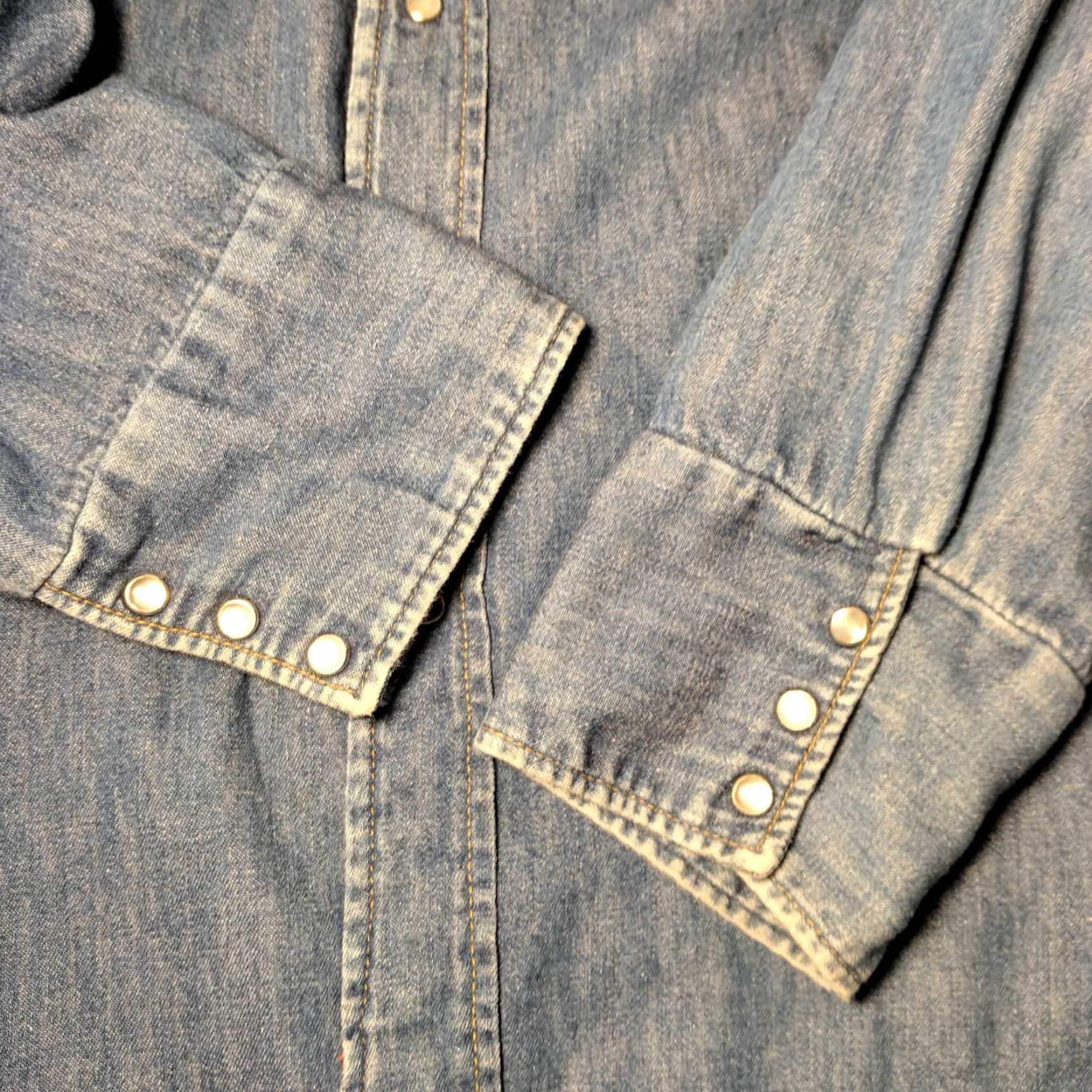 Sears VINTAGE Sears Western Wear Shirt L Blue Chambray Pearl Snap Quilted Shacket Mens Size US L / EU 52-54 / 3 - 7 Thumbnail