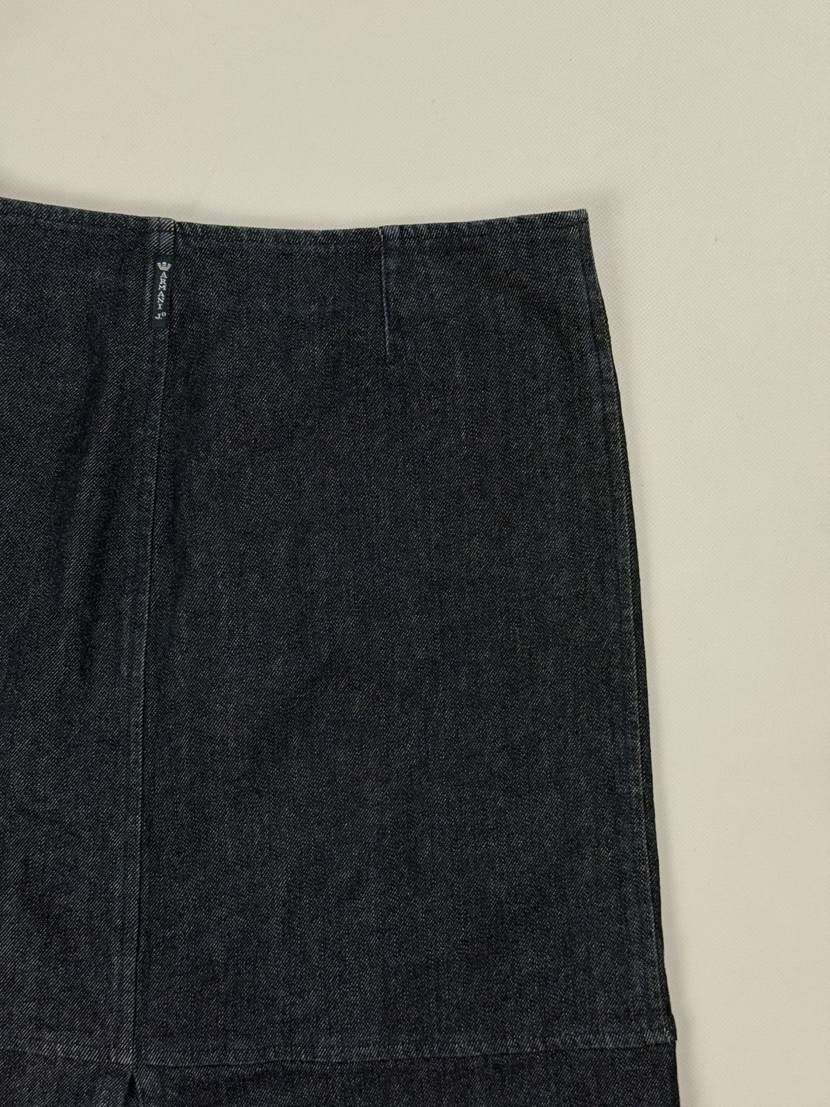 Armani Armani Jeans Vintage 90s Ladies Denim Midi Y2K Skirt Size 32" / US 10 / IT 46 - 8 Thumbnail