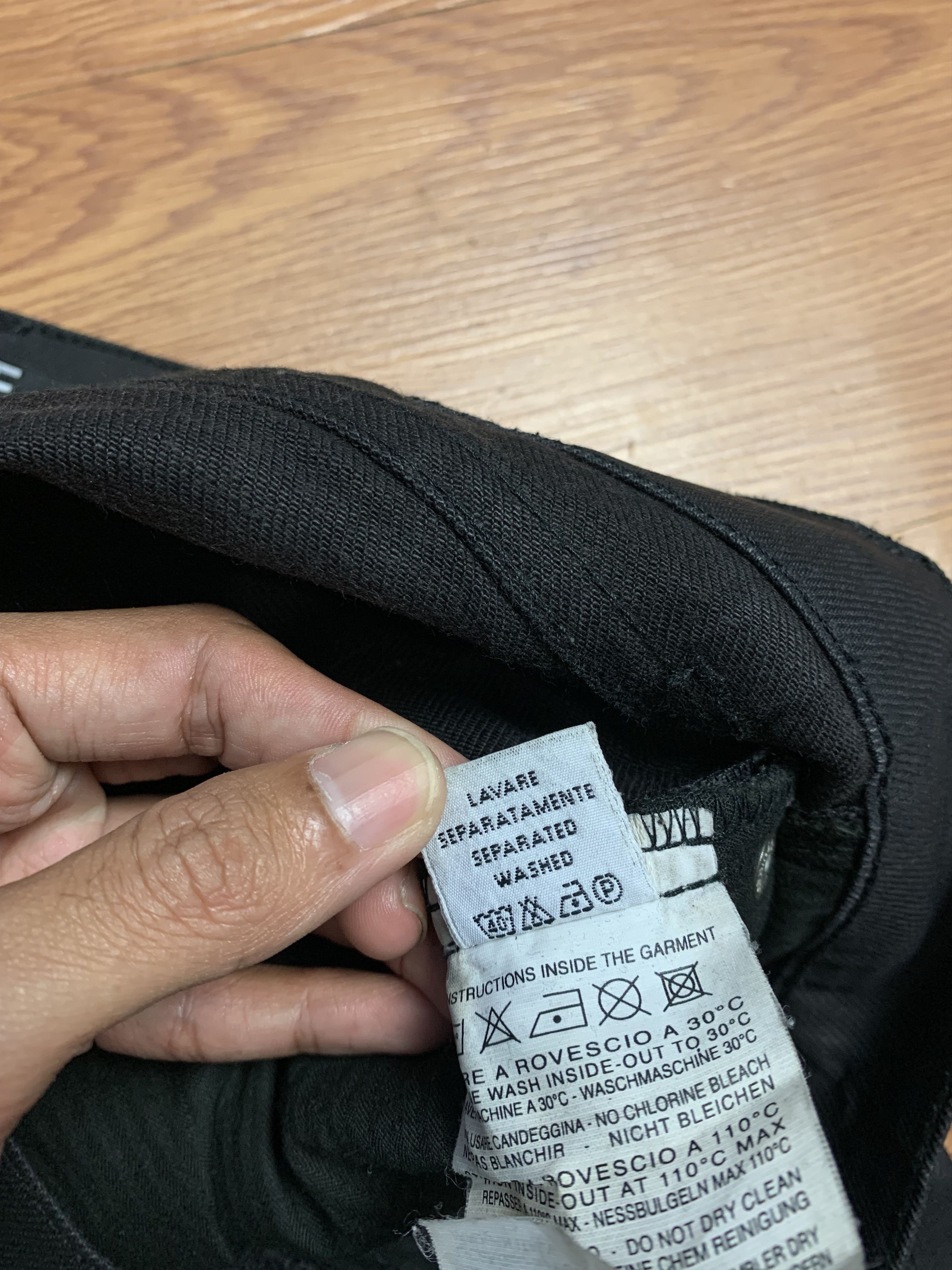 Raf Simons Raf Simons Black Coated Denim Size US 31 - 12 Thumbnail