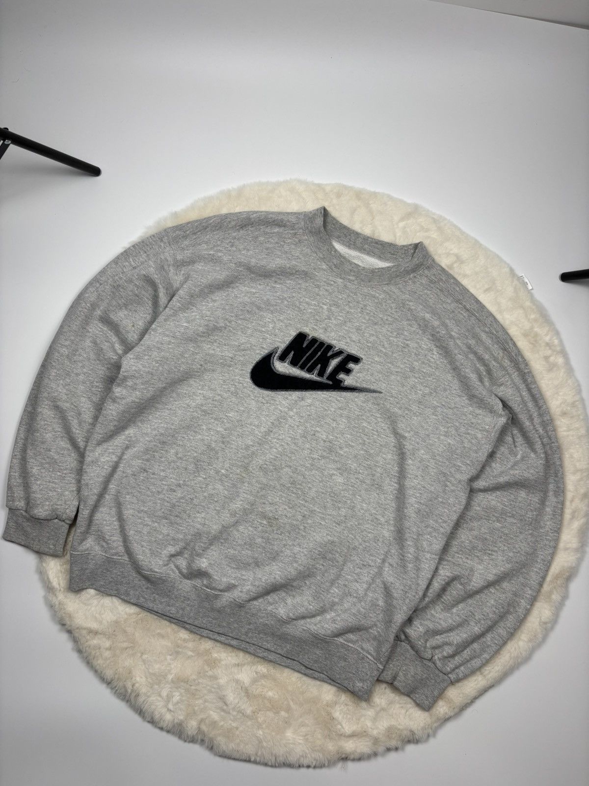 Nike × Vintage Nike Vintage 90’s Oversized Big Logo Sweatshirt Y2K Rare Size US L / EU 52-54 / 3 - 2 Thumbnail