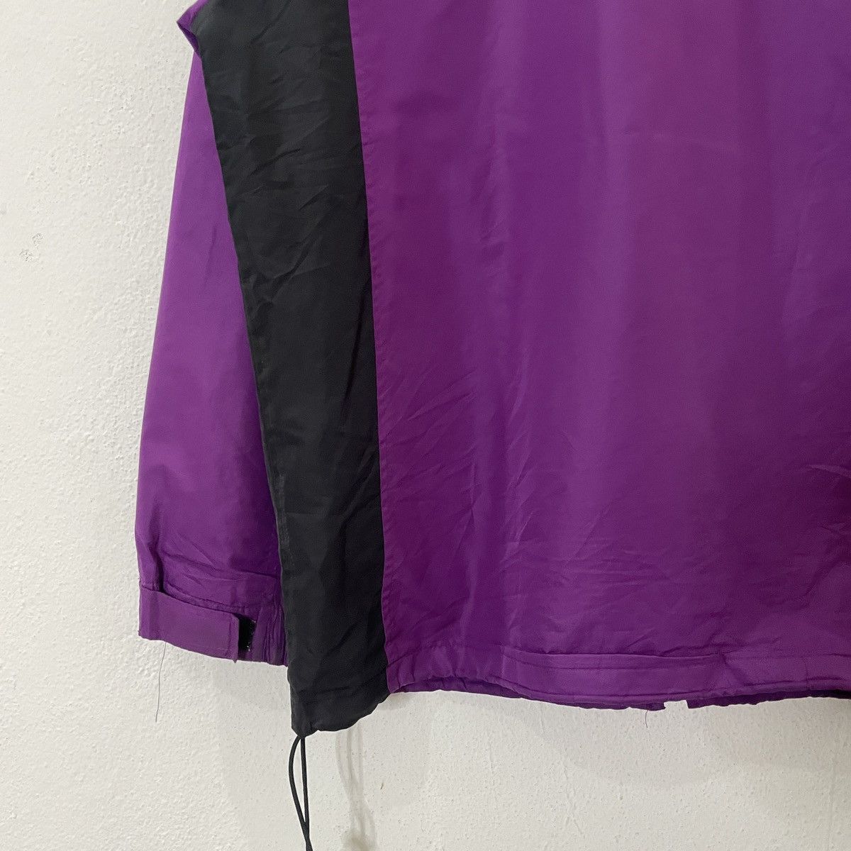 Nike Vintage Nike Embroidery Small Logo Track Jacket Size US L / EU 52-54 / 3 - 10 Thumbnail