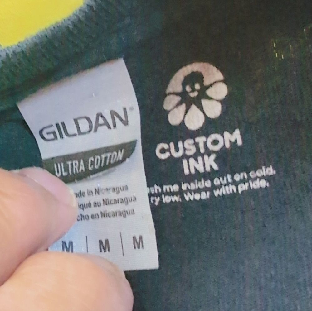 Gildan Black Seattle United Filipino Club Sz M Sun Always Together Size US M / EU 48-50 / 2 - 4 Thumbnail