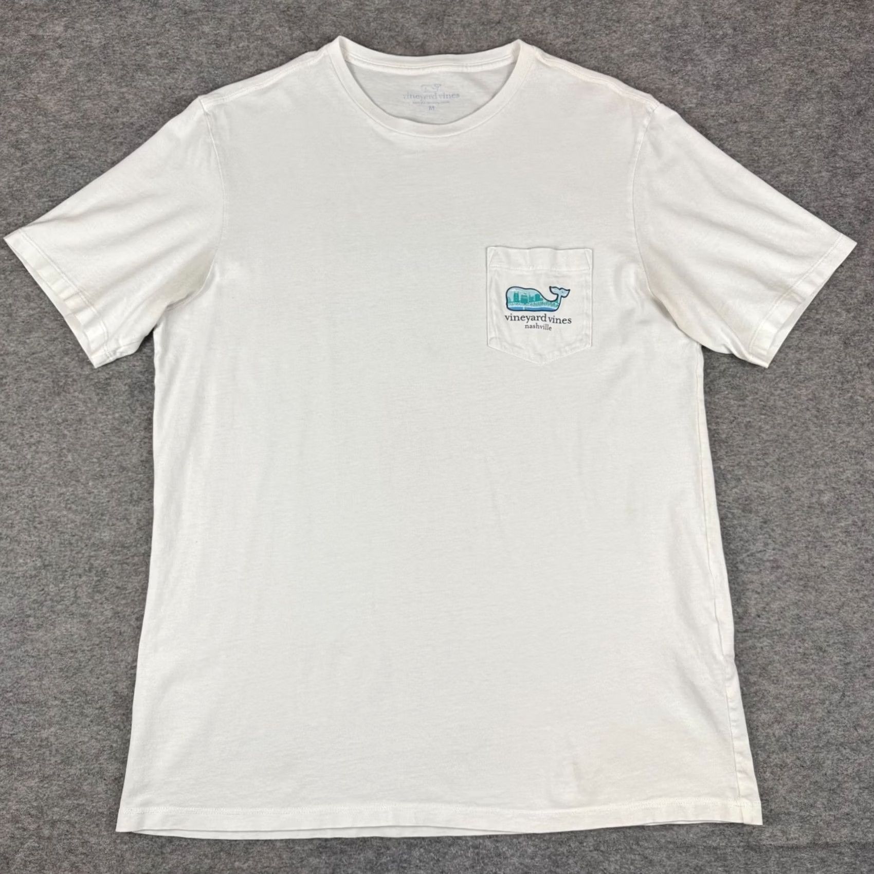 Vineyard Vines Vineyard Vines Nashville TN Whale Pocket Tee T-Shirt White Mens M Size US M / EU 48-50 / 2 - 2 Thumbnail