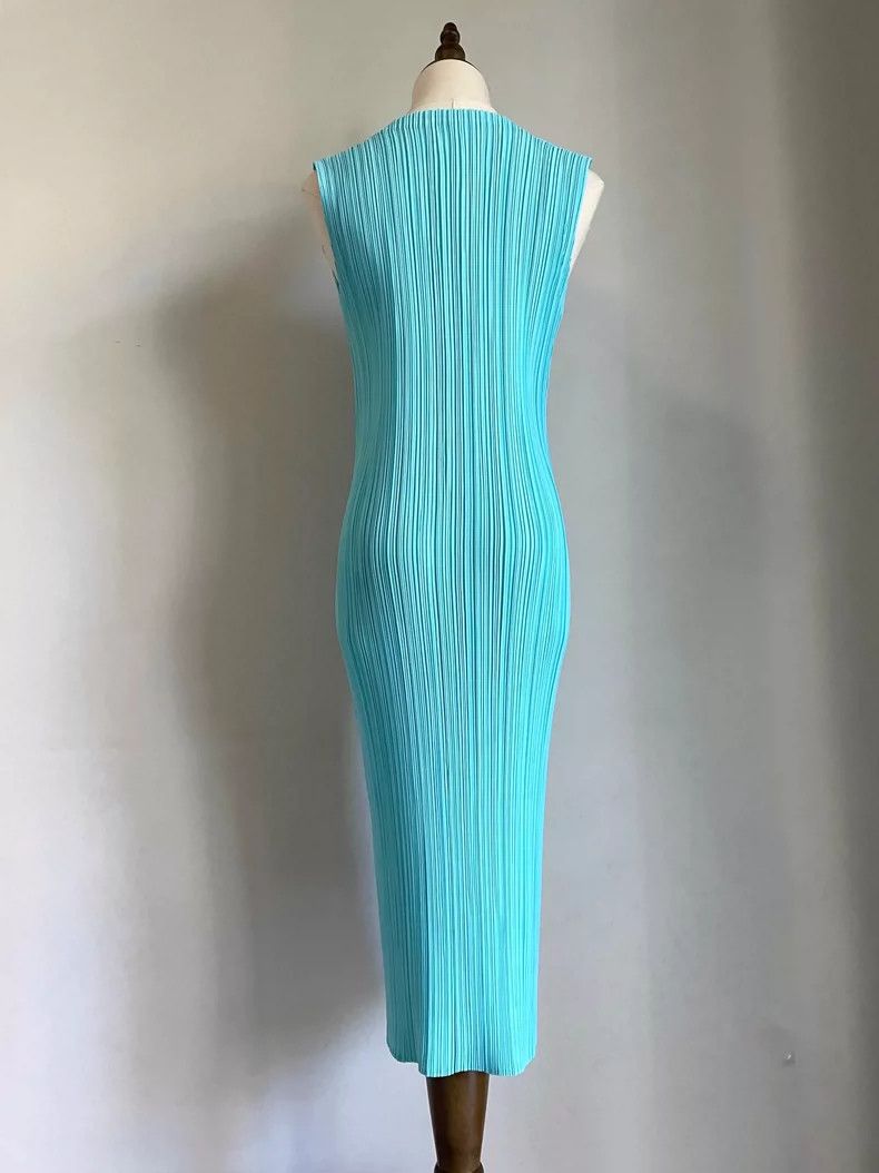 Issey Miyake Issey Miyake size:2 Ice blue mainline dress Size S / US 4 / IT 40 - 3 Thumbnail