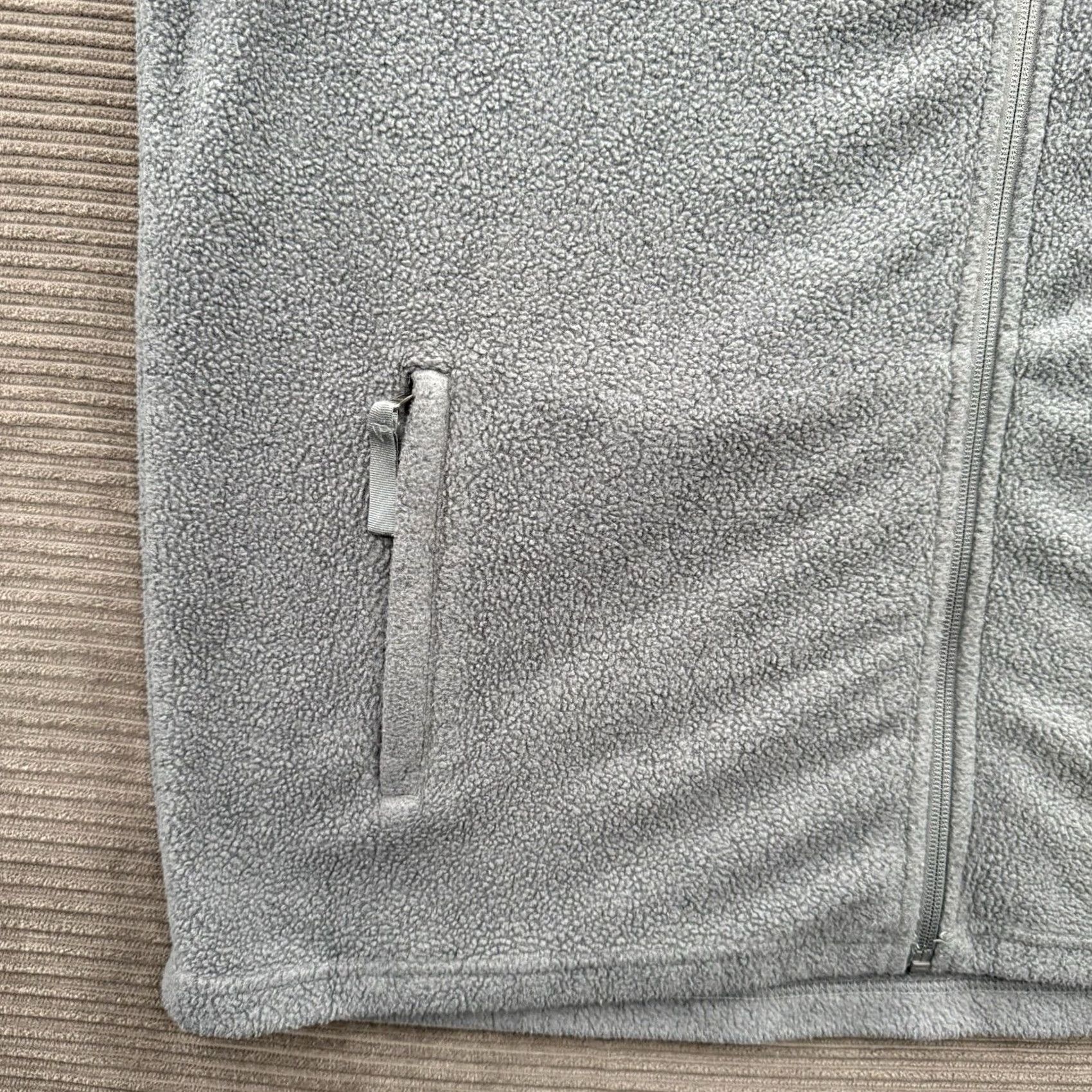 Vintage Free Fly Vest Men 3XL Gray Bamboo Outdoors Hiking Exploring Fishing Casual Fleece Vest Regular Big & Tall Zip Full Zip Lightweight Solid Outdoor Men Size US XXL / EU 58 / 5 - 6 Thumbnail