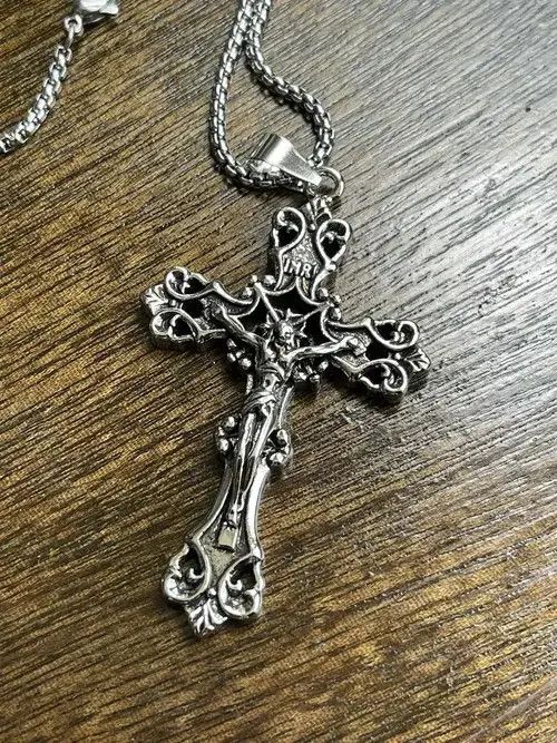 Jewelry Cross Gothic Chain in Silver, Men's